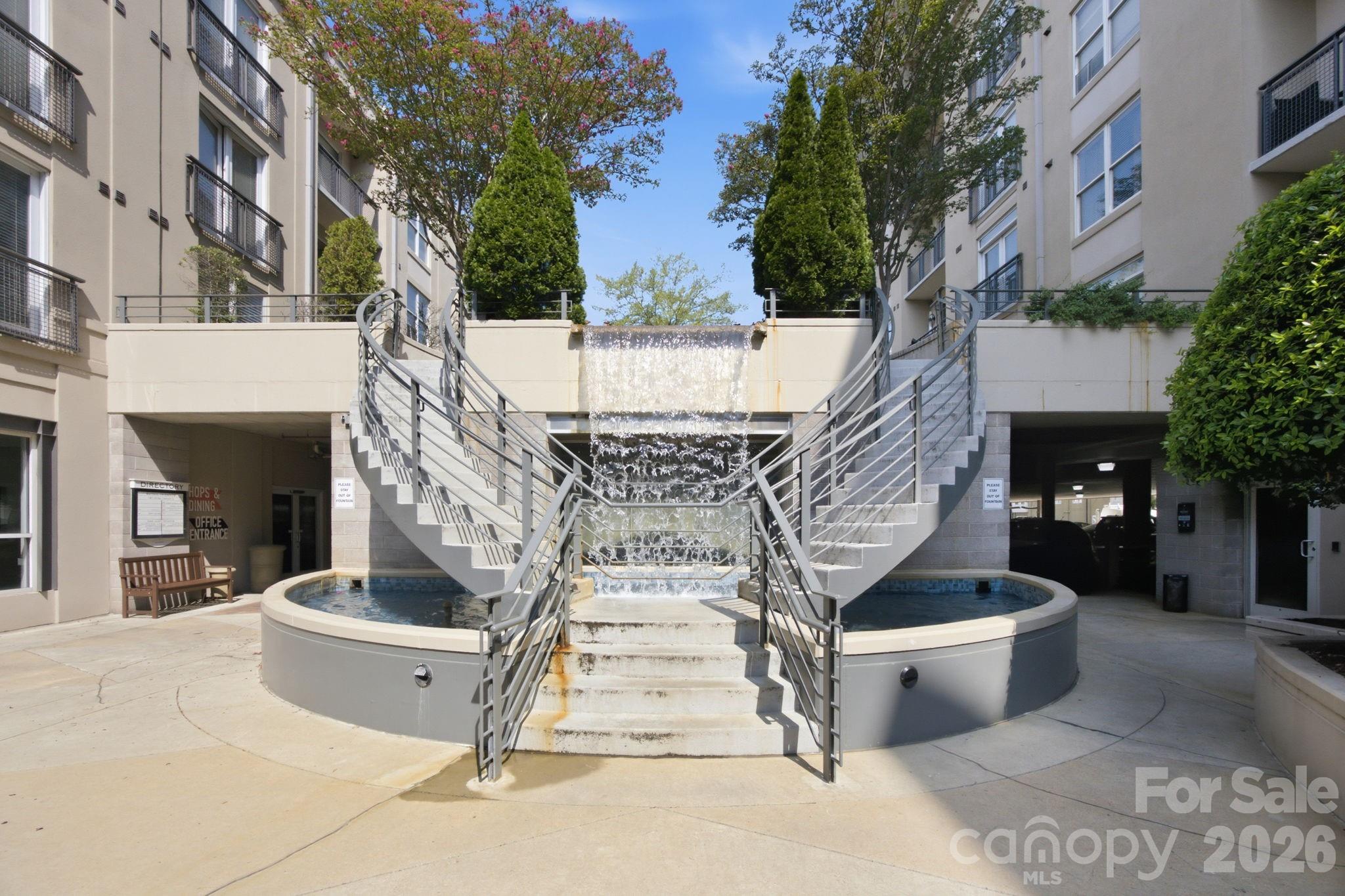 1315 East Boulevard — Charlotte