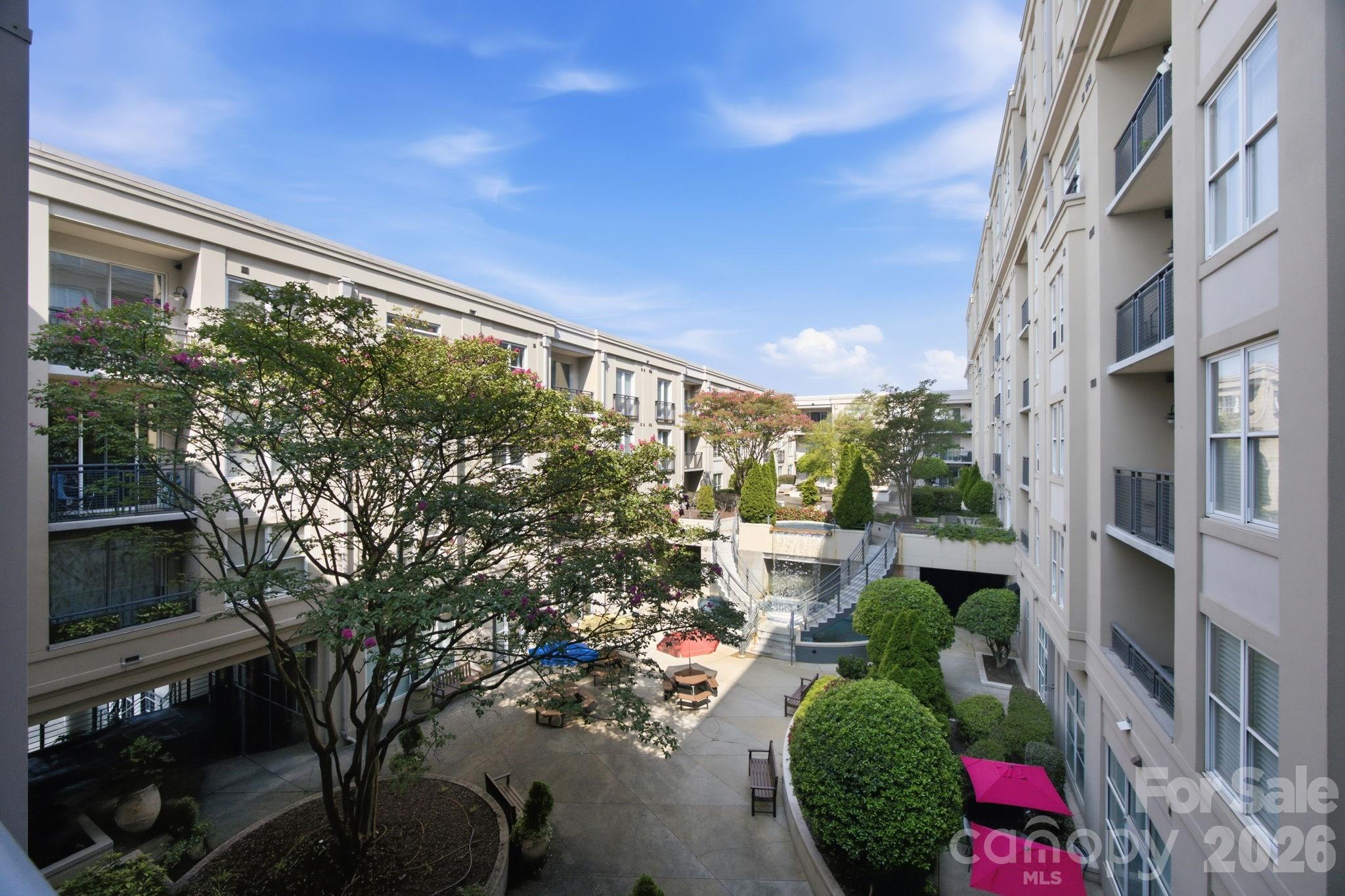 1315 East Boulevard — Charlotte