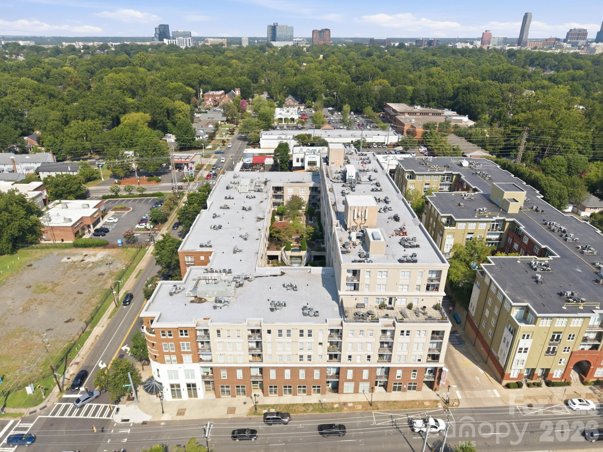 1315 East Boulevard — Charlotte