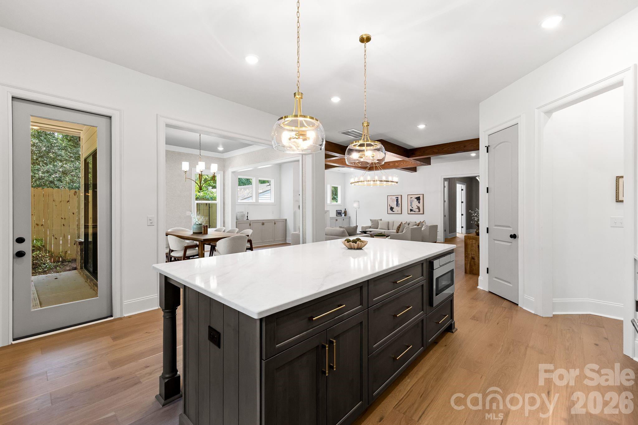 815 Manhasset Road — Charlotte