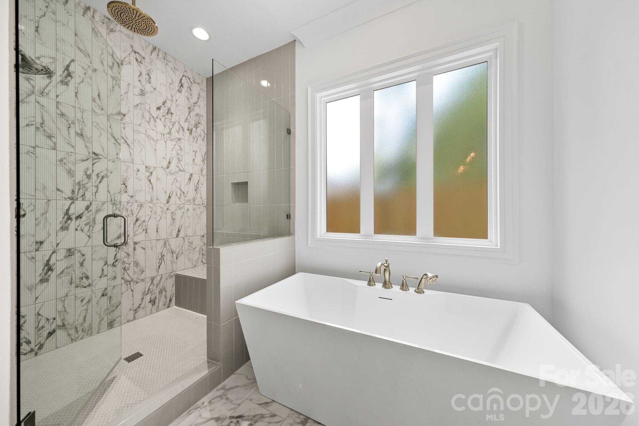 815 Manhasset Road — Charlotte