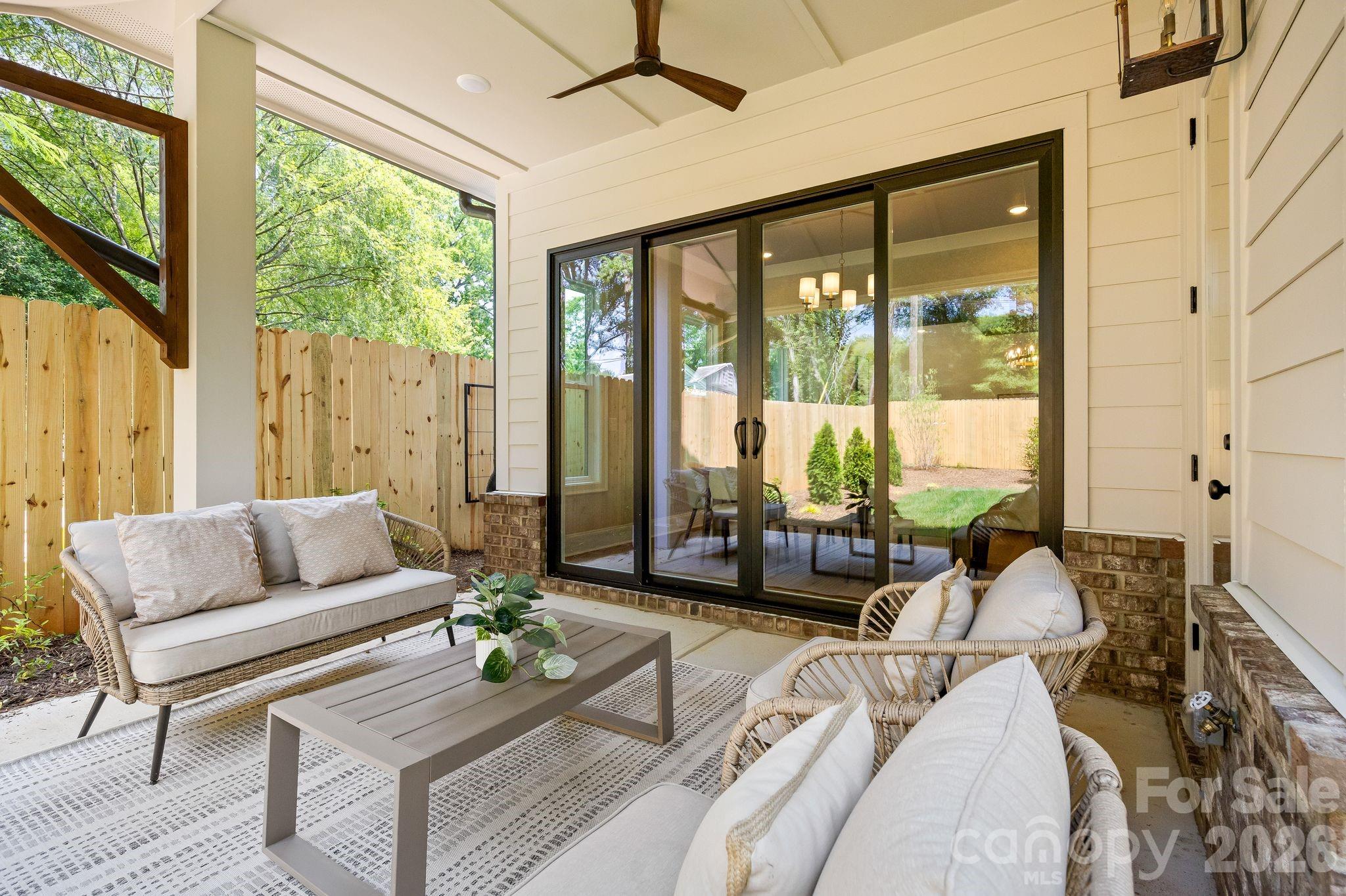 815 Manhasset Road — Charlotte
