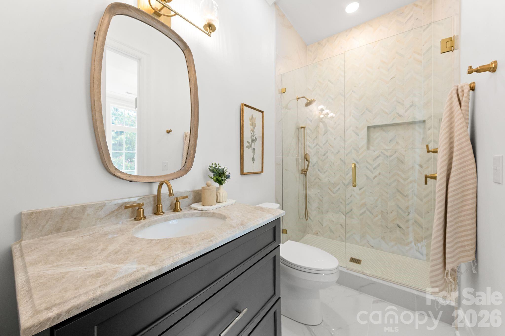 815 Manhasset Road — Charlotte