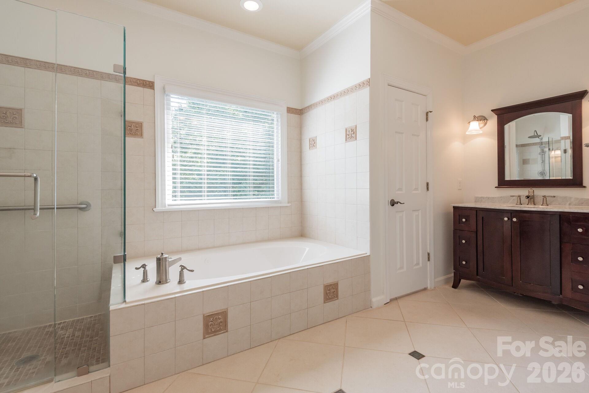 11645 Stonebriar Drive — Charlotte