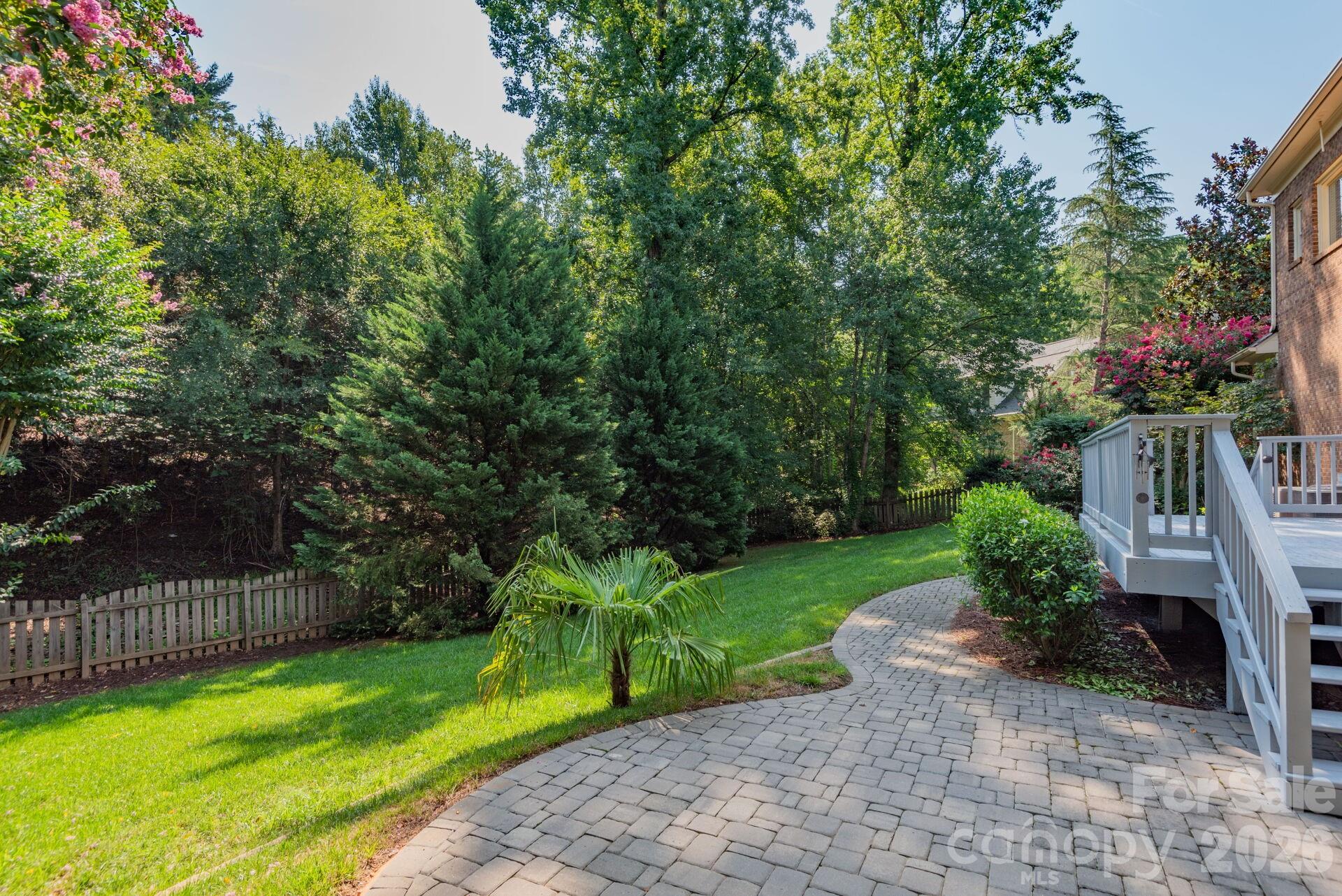 11645 Stonebriar Drive — Charlotte