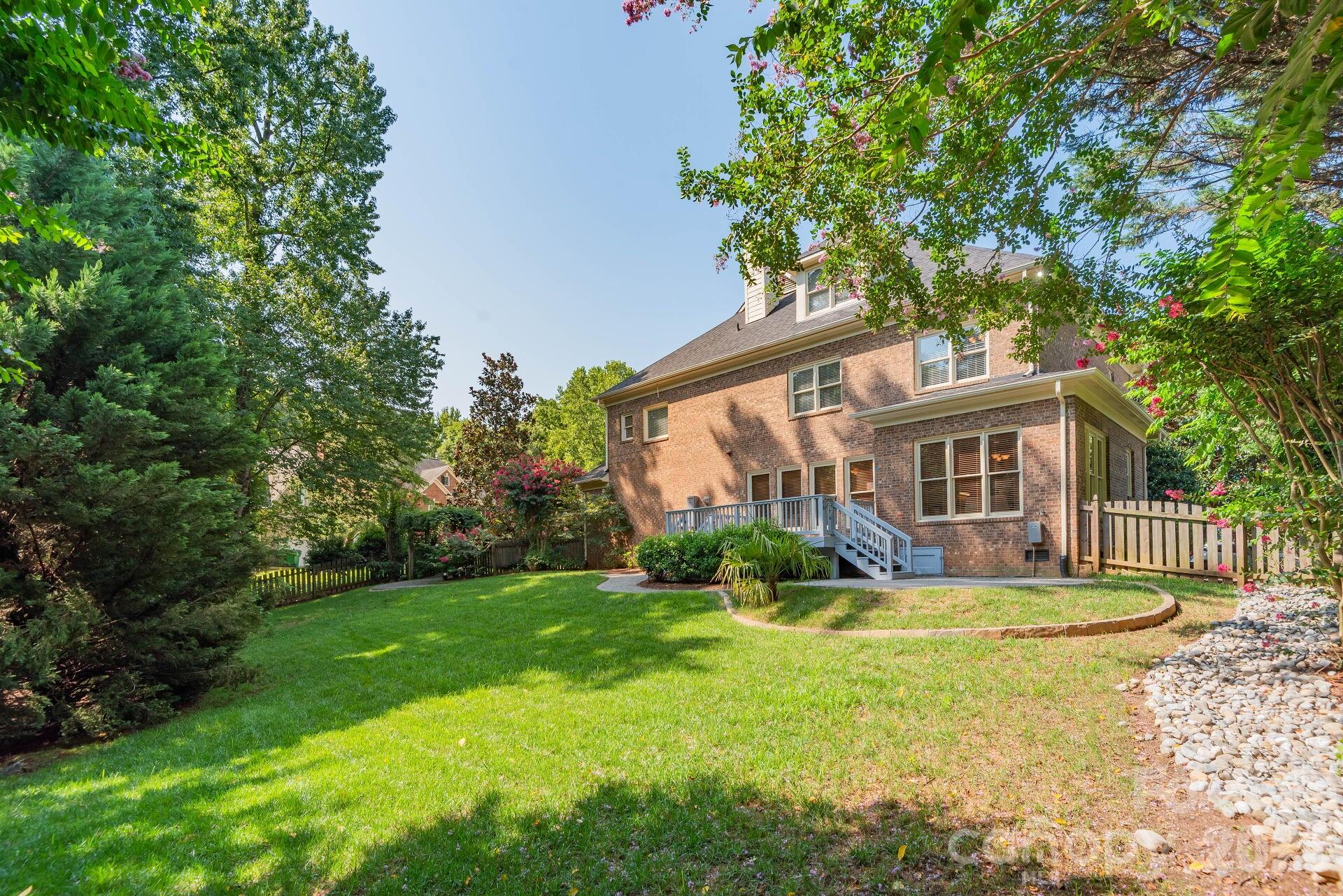 11645 Stonebriar Drive — Charlotte