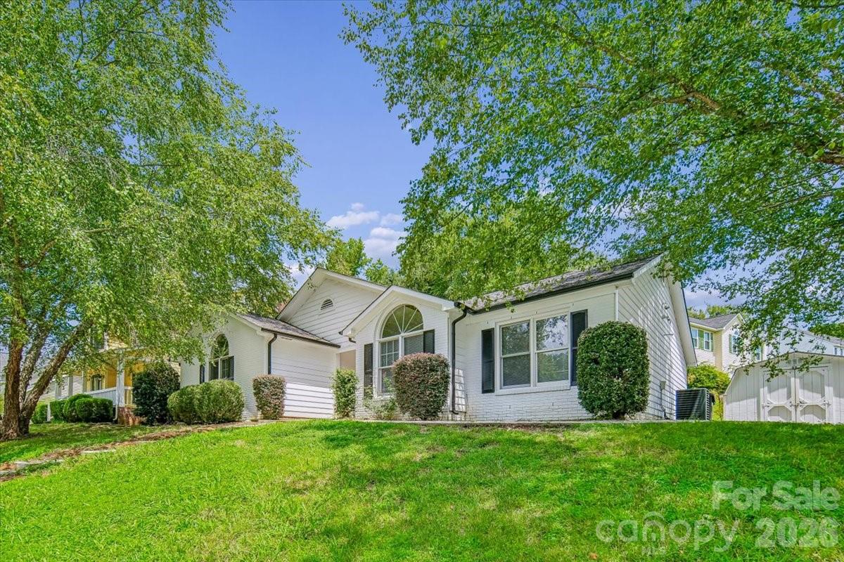 8012 Cadmium Court — Charlotte