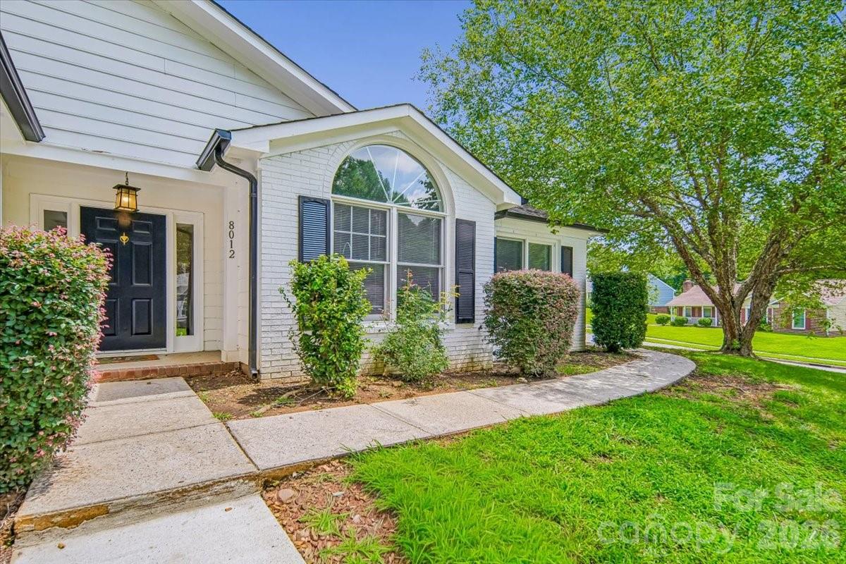 8012 Cadmium Court — Charlotte