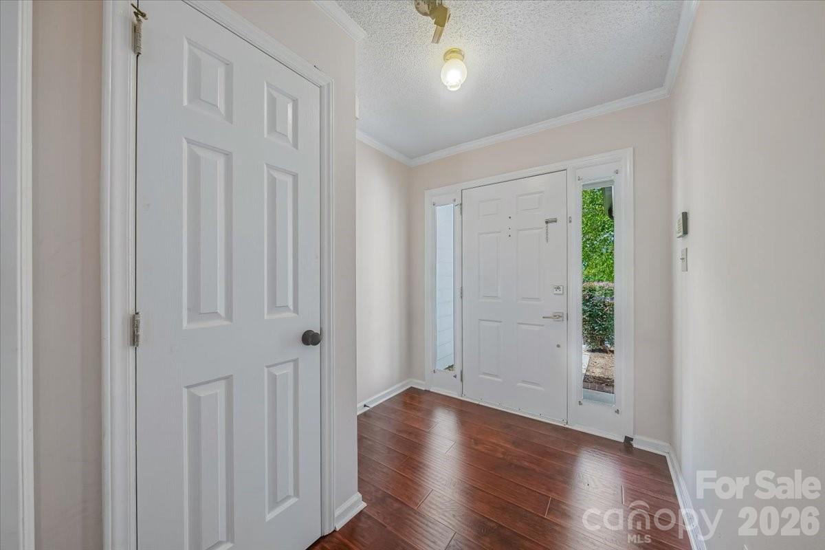 8012 Cadmium Court — Charlotte