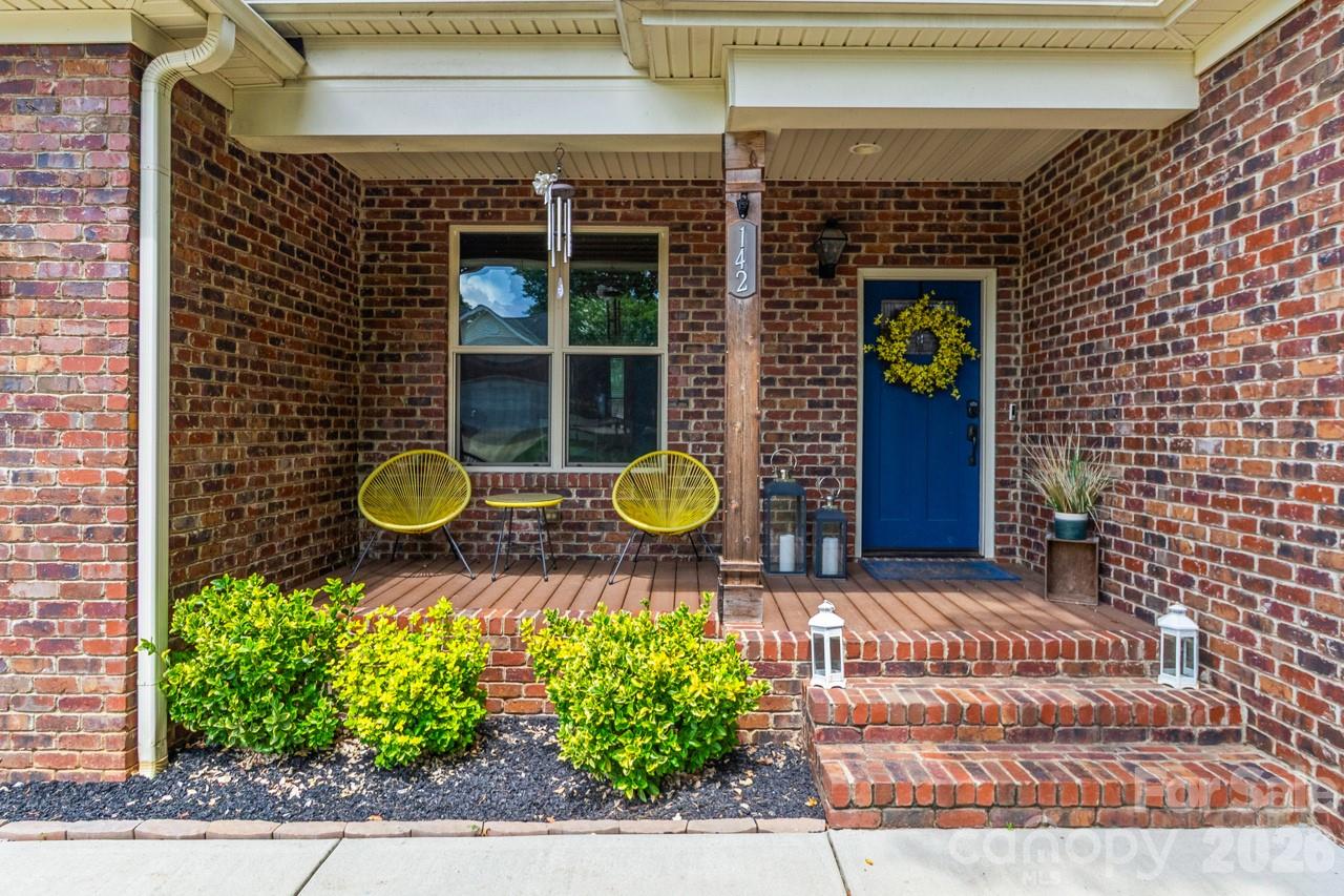 142 Bald Cypress Lane — Mooresville