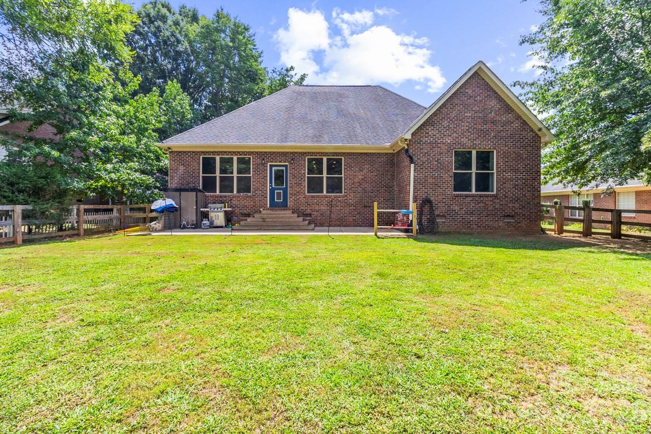 142 Bald Cypress Lane — Mooresville