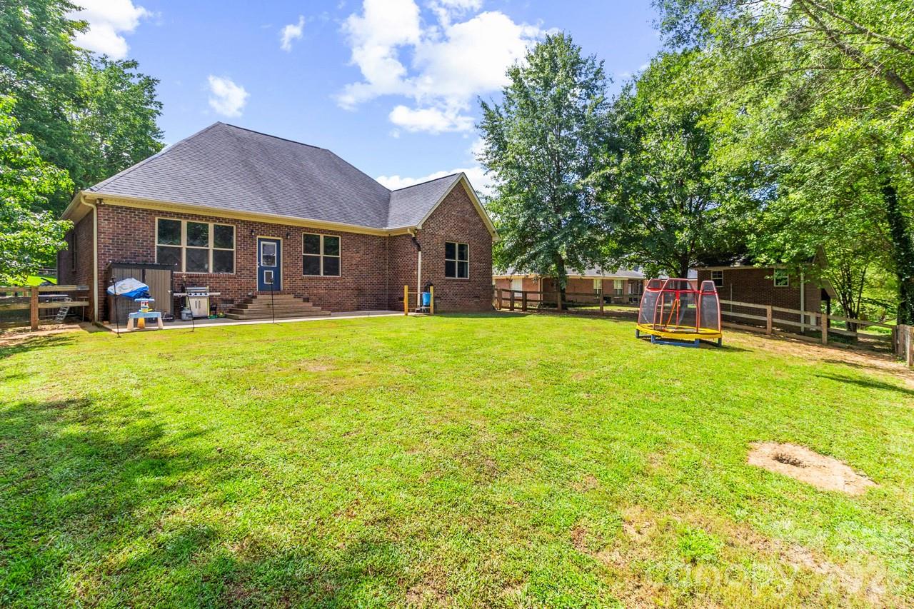 142 Bald Cypress Lane — Mooresville