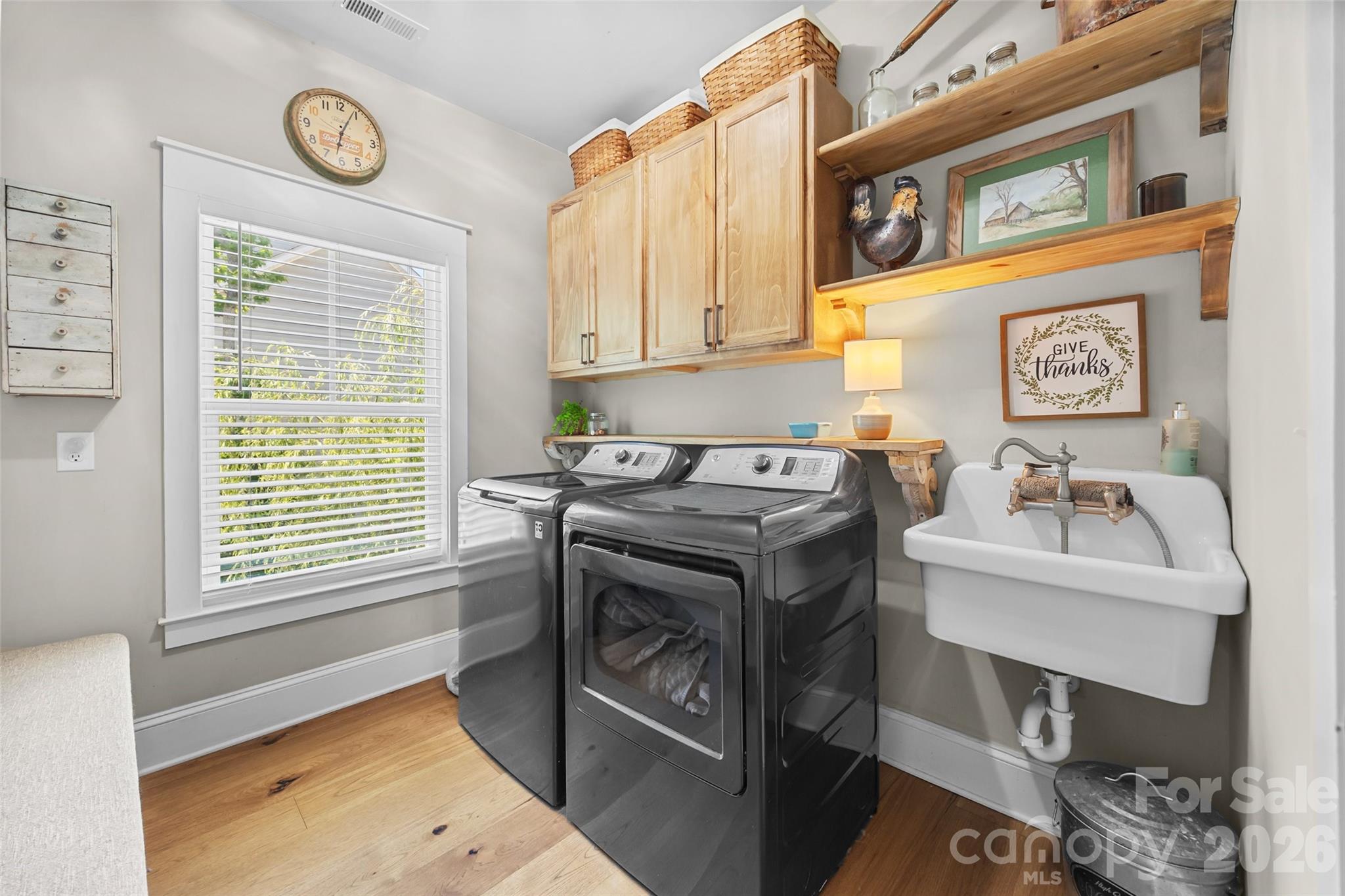 662 Sandbar Point — Lake Wylie