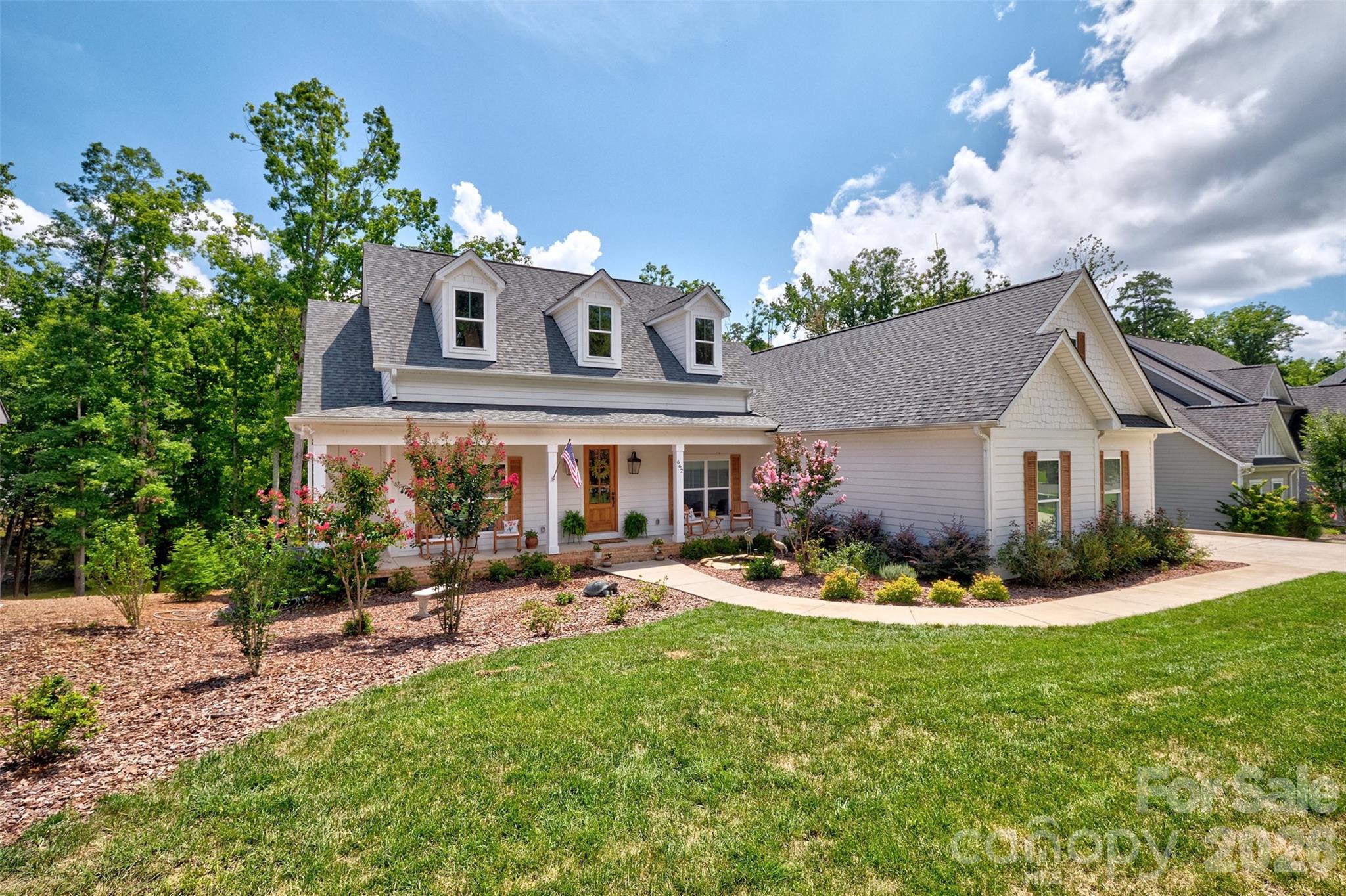 662 Sandbar Point — Lake Wylie