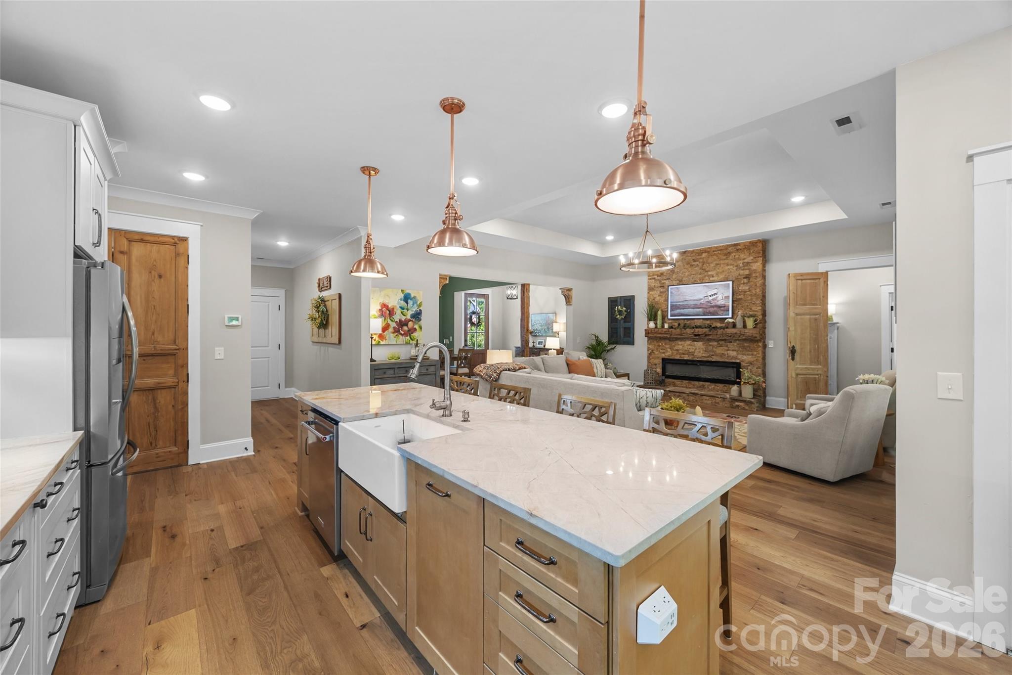 662 Sandbar Point — Lake Wylie