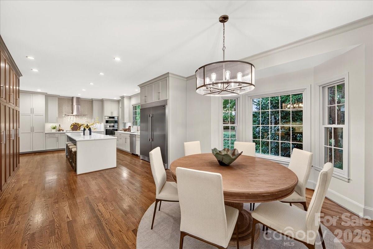 2349 Thetford Court — Charlotte