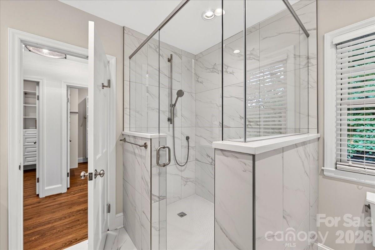 2349 Thetford Court — Charlotte