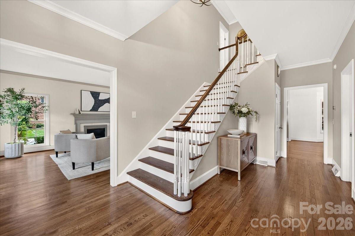 2349 Thetford Court — Charlotte