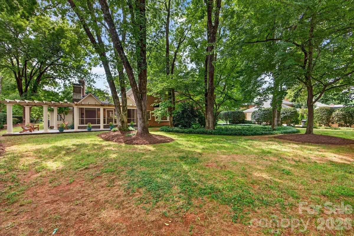 2349 Thetford Court — Charlotte