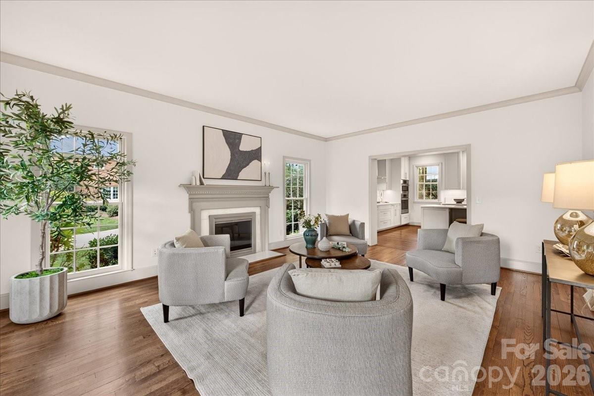 2349 Thetford Court — Charlotte