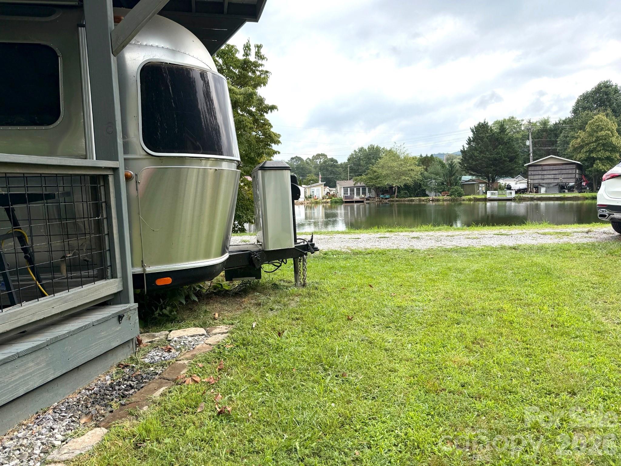 30 Aqua Vista Loop — Waynesville