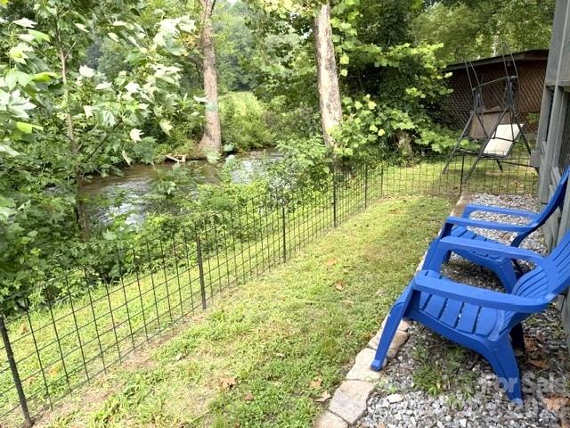 30 Aqua Vista Loop — Waynesville
