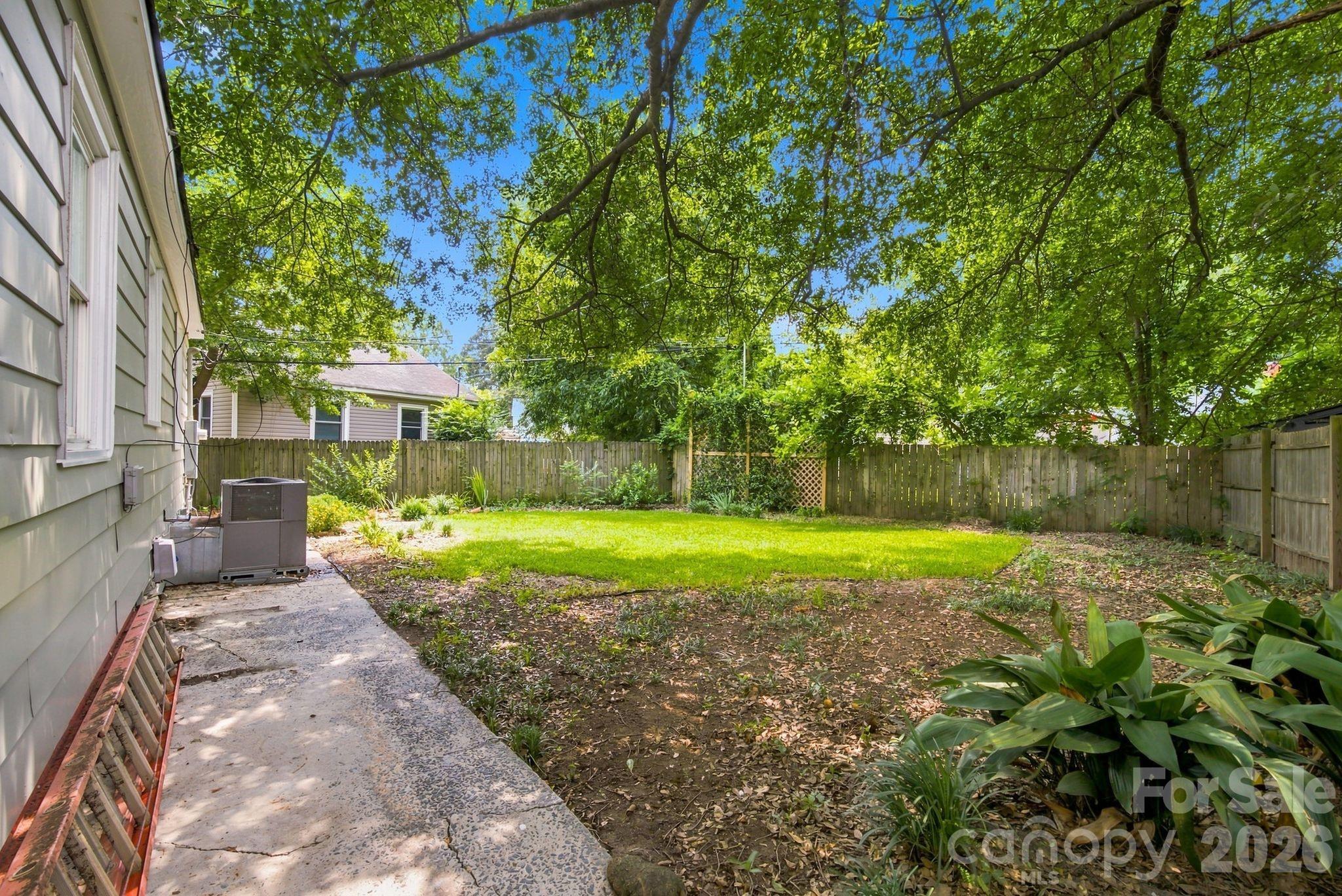 2438 Remount Road — Charlotte