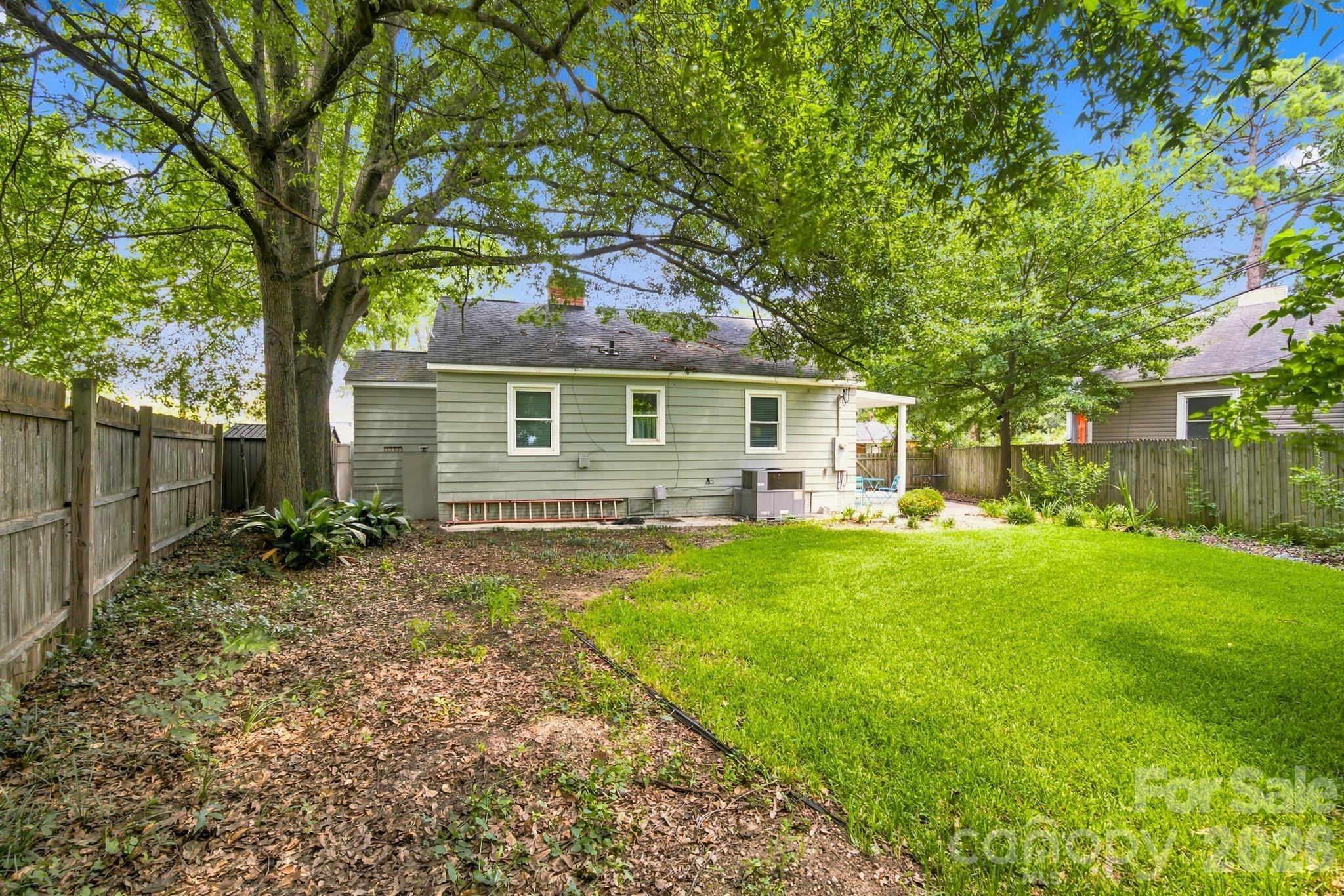 2438 Remount Road — Charlotte