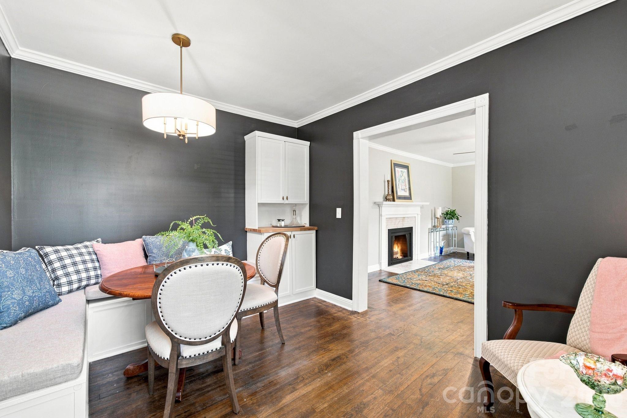 2438 Remount Road — Charlotte