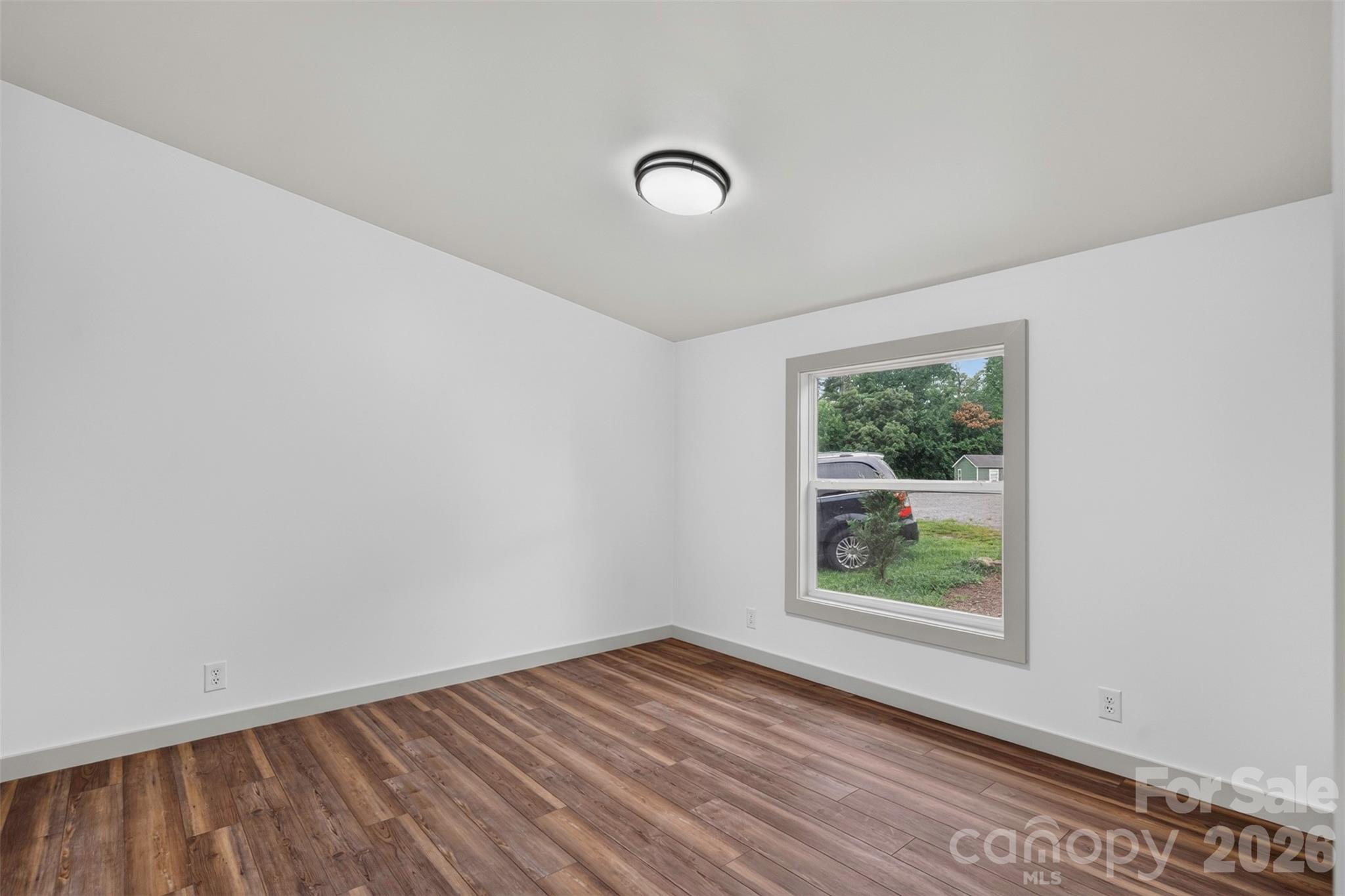 74 TJ Trail — Hendersonville