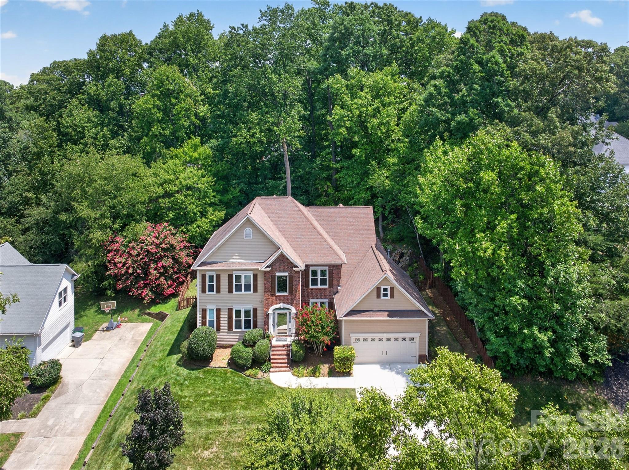 8011 Alba Court — Charlotte