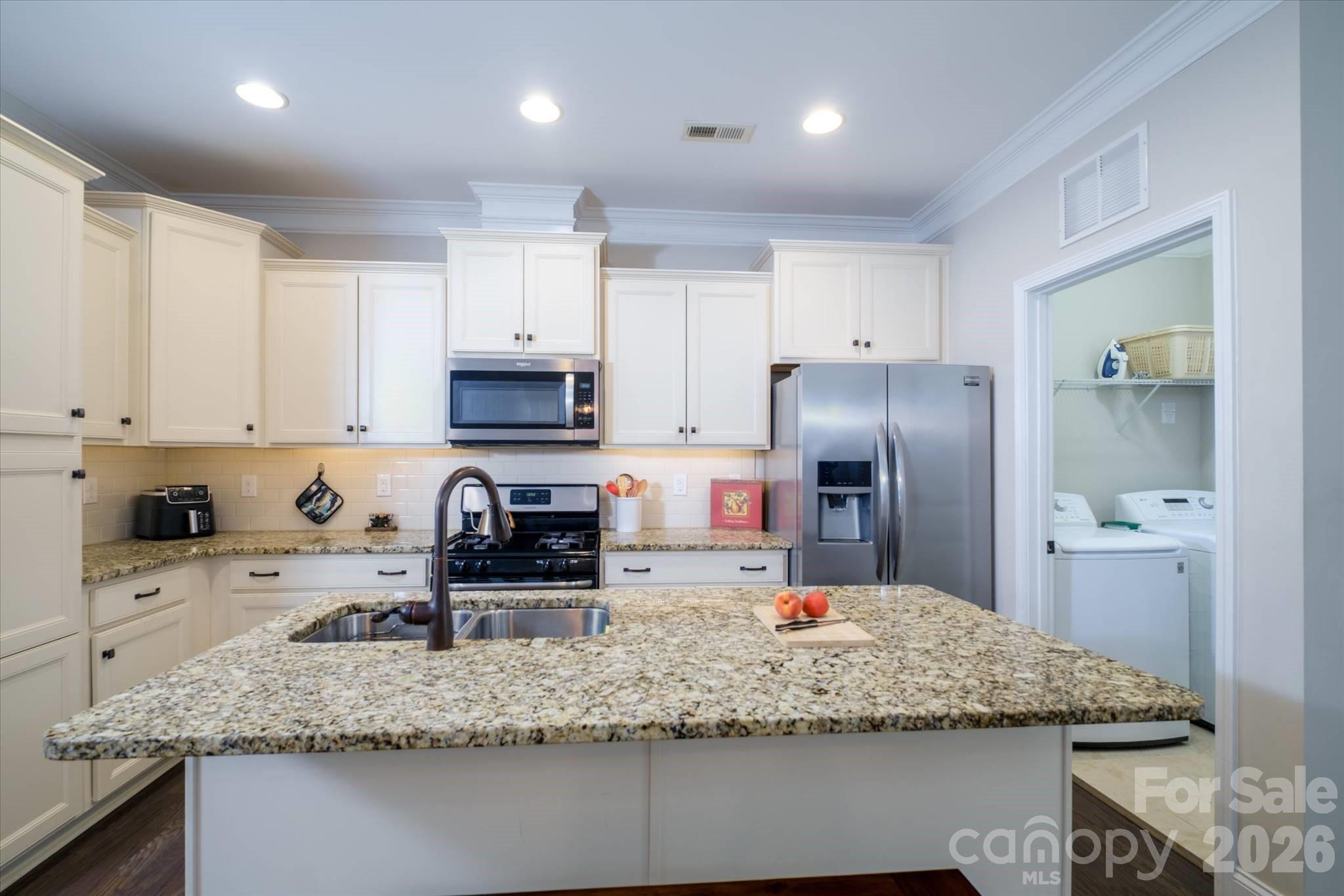 4185 La Crema Drive — Charlotte