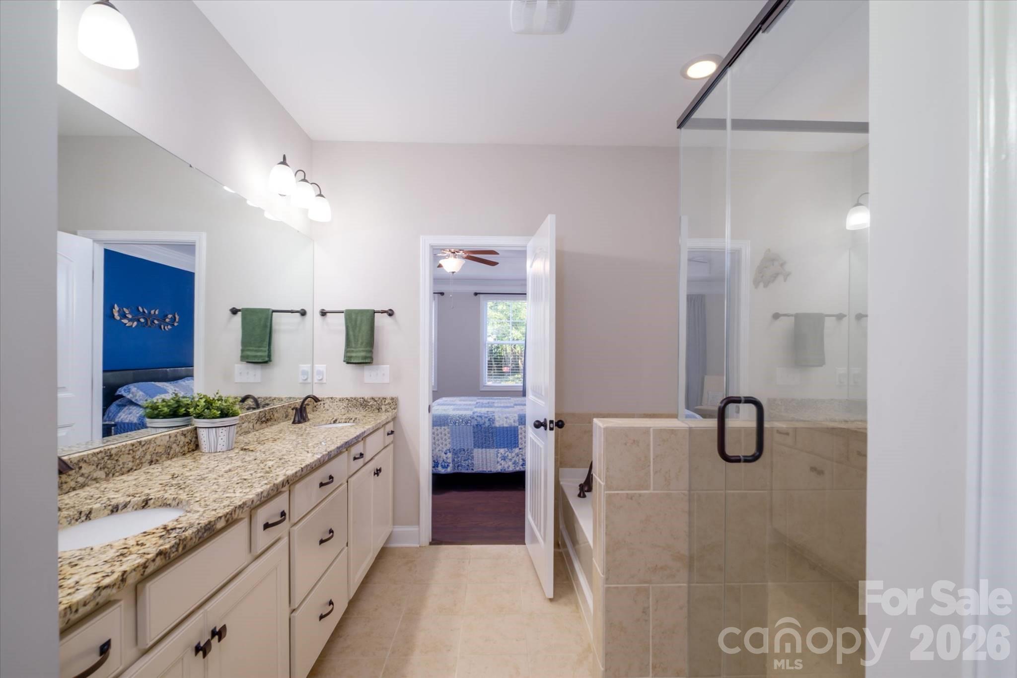 4185 La Crema Drive — Charlotte
