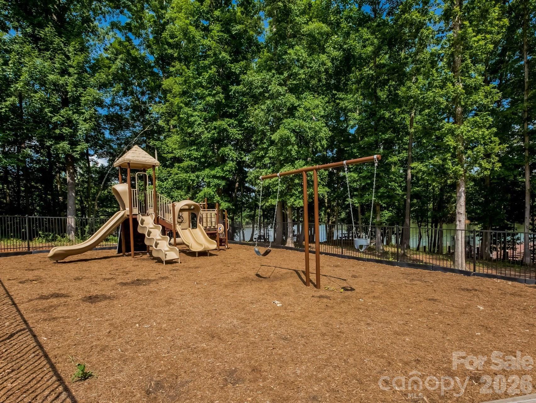 4185 La Crema Drive — Charlotte