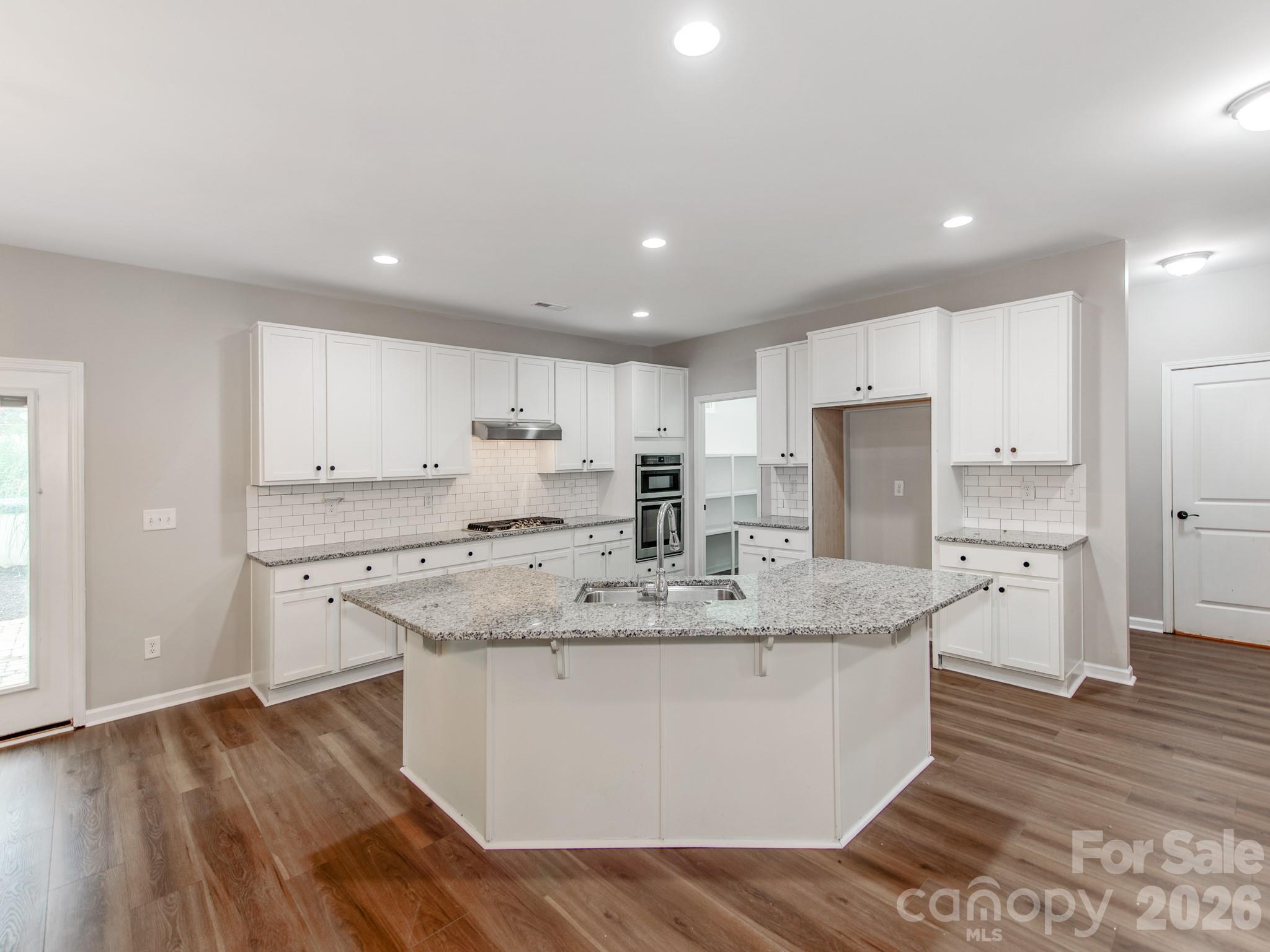 3021 Cresthill Drive — Charlotte