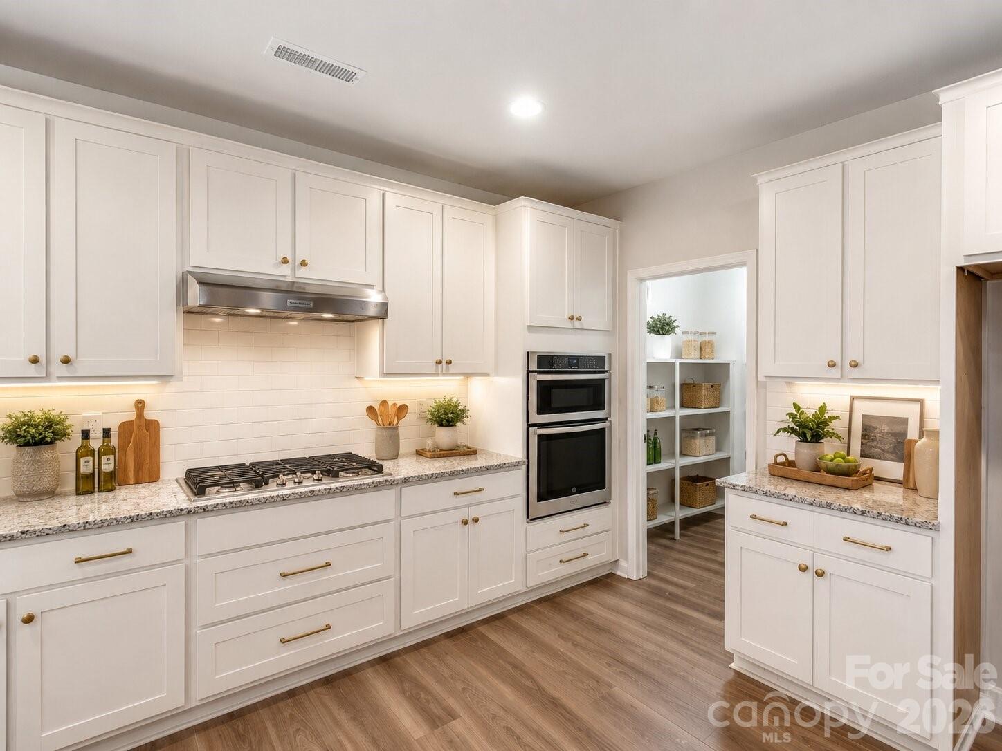 3021 Cresthill Drive — Charlotte