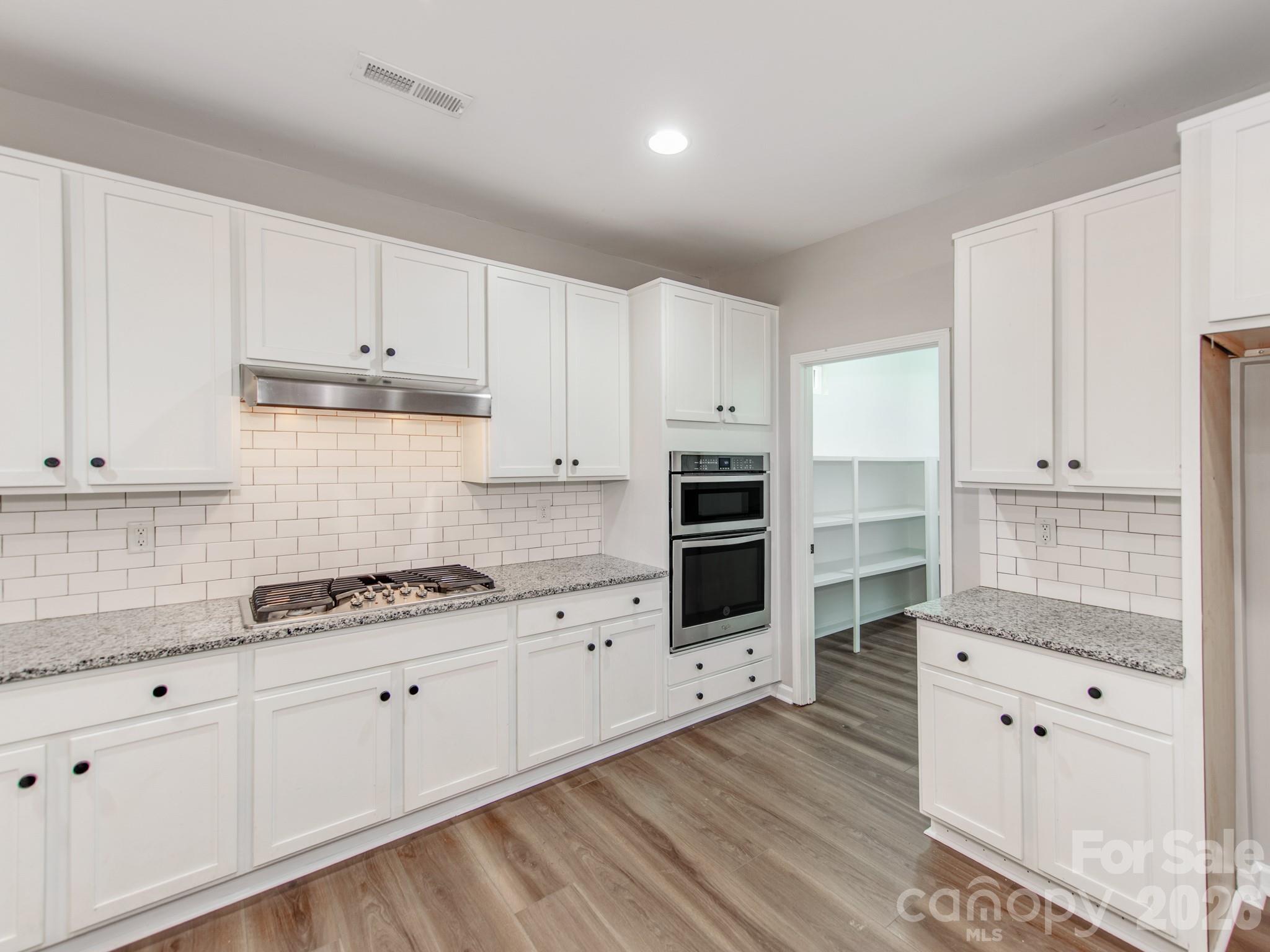 3021 Cresthill Drive — Charlotte