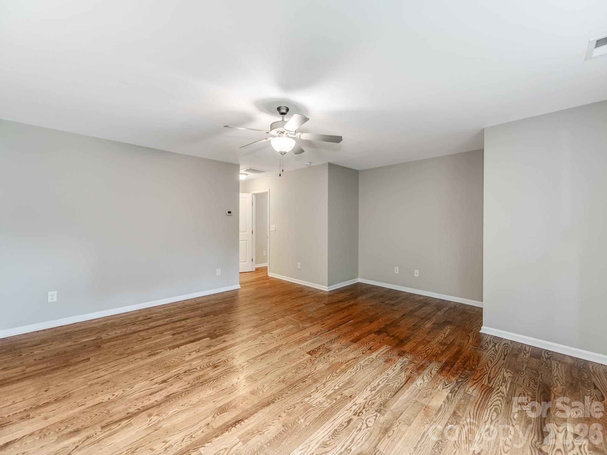 3021 Cresthill Drive — Charlotte