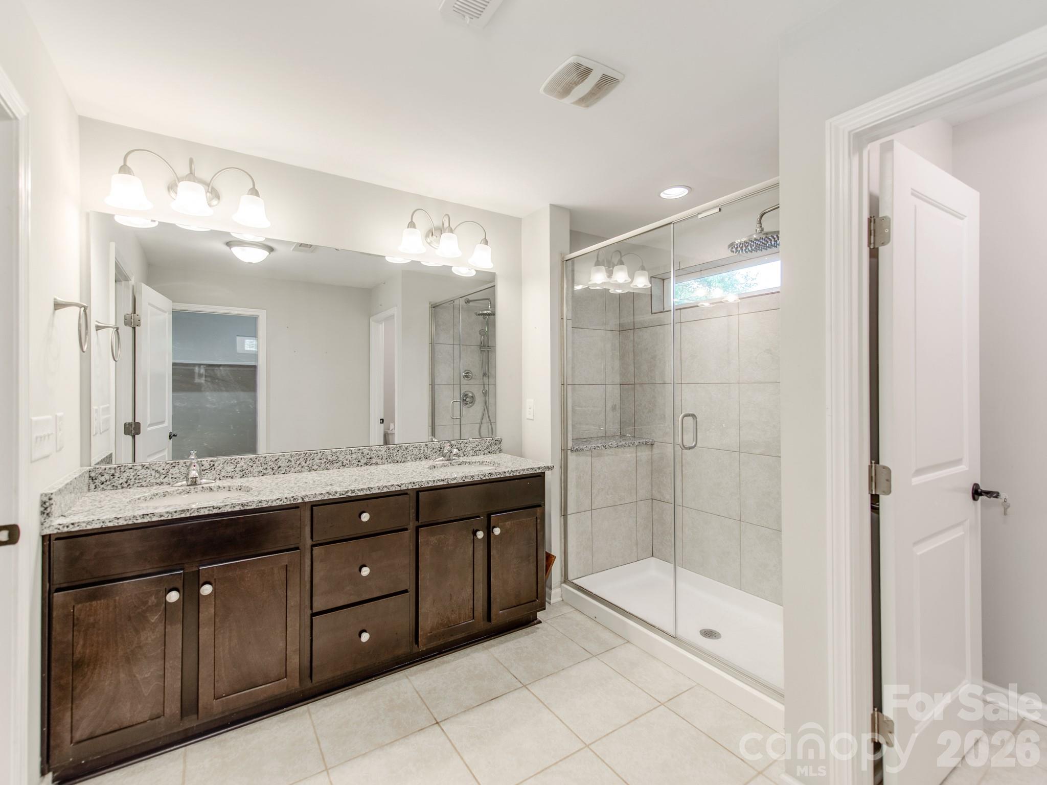 3021 Cresthill Drive — Charlotte