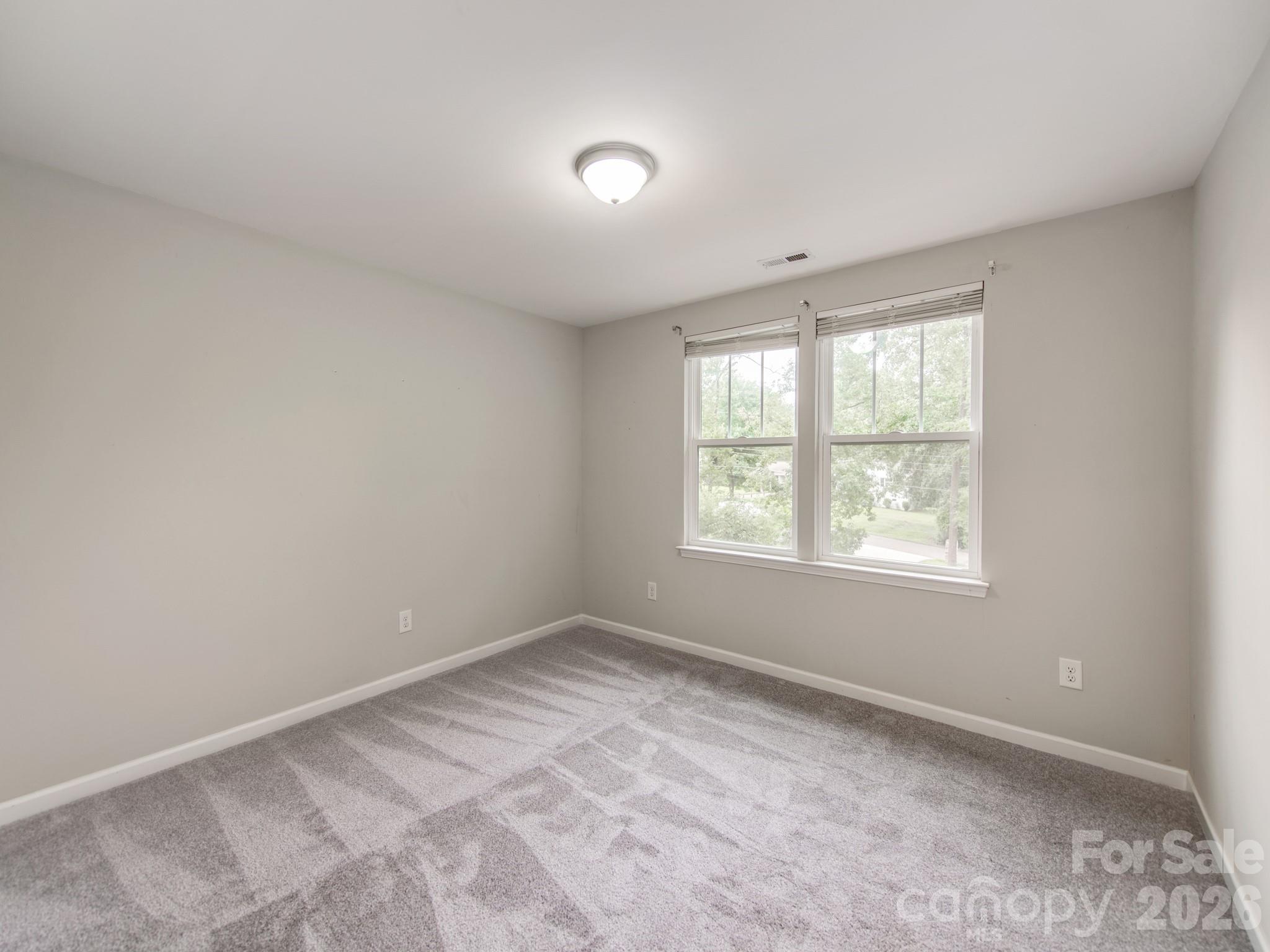 3021 Cresthill Drive — Charlotte