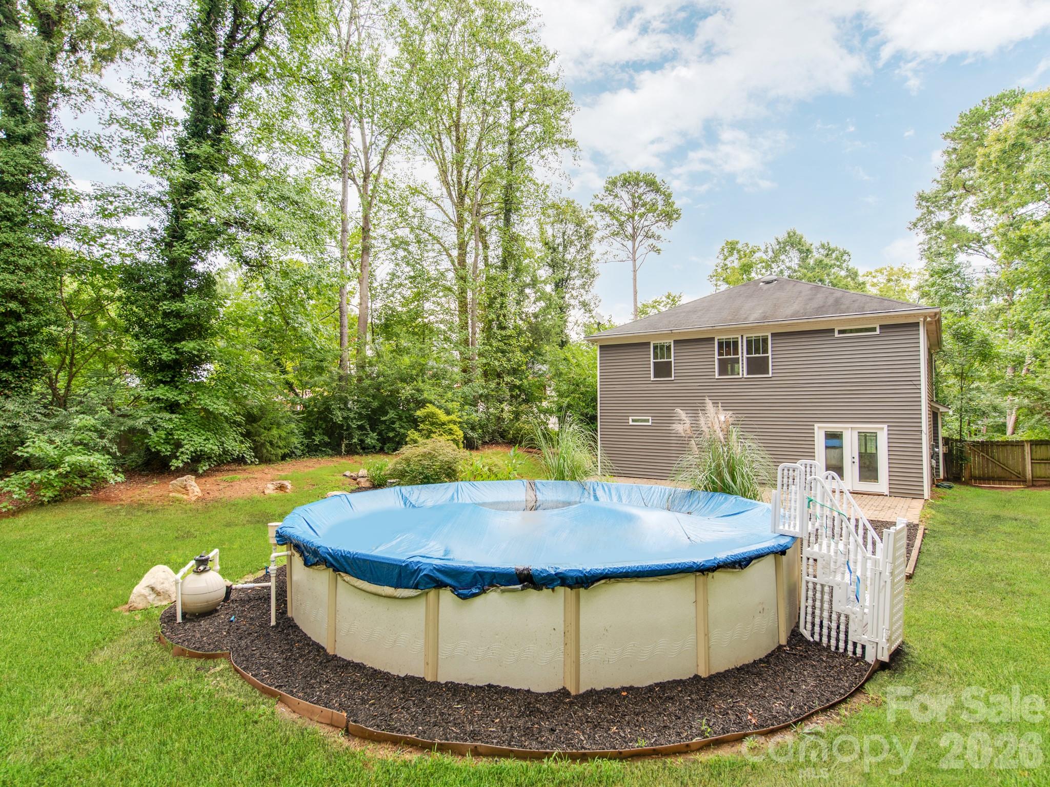 3021 Cresthill Drive — Charlotte