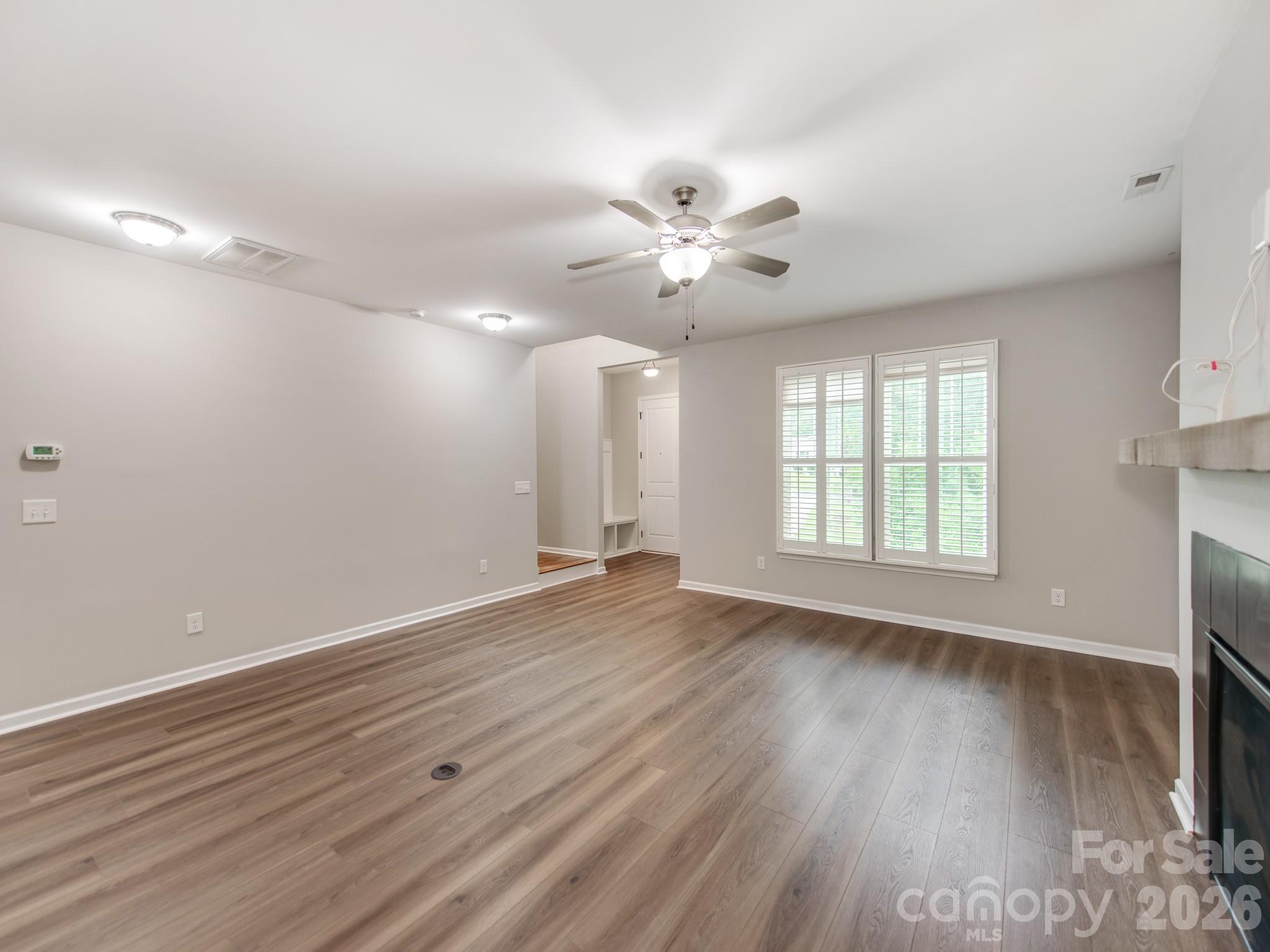 3021 Cresthill Drive — Charlotte