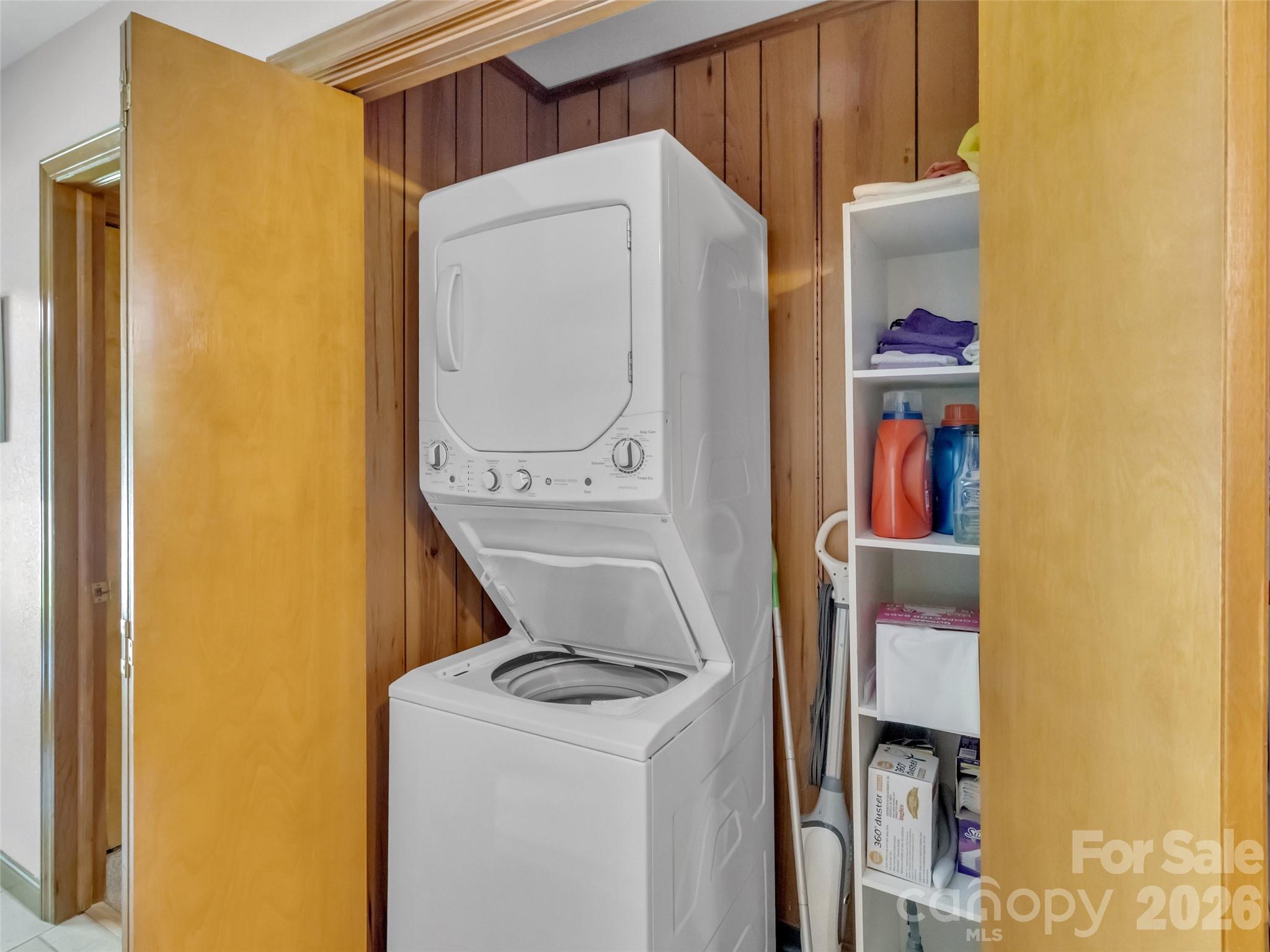 43 Red Oak Drive — Maggie Valley