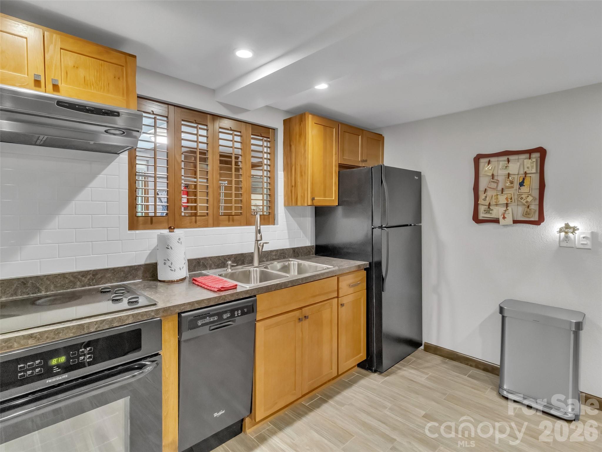 43 Red Oak Drive — Maggie Valley
