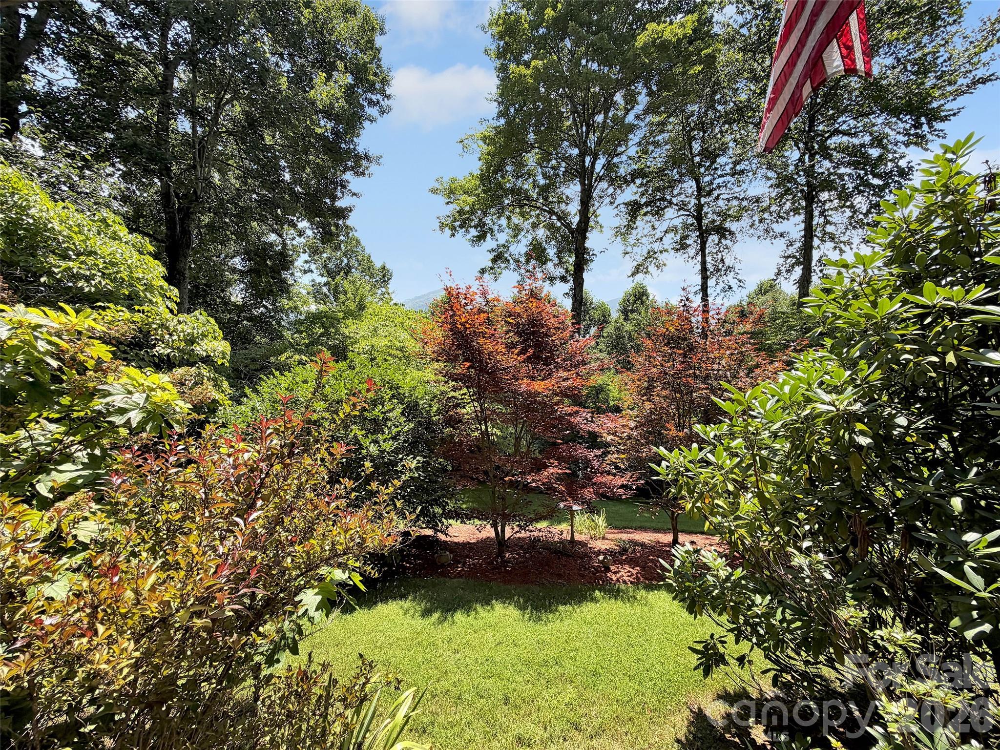 43 Red Oak Drive — Maggie Valley