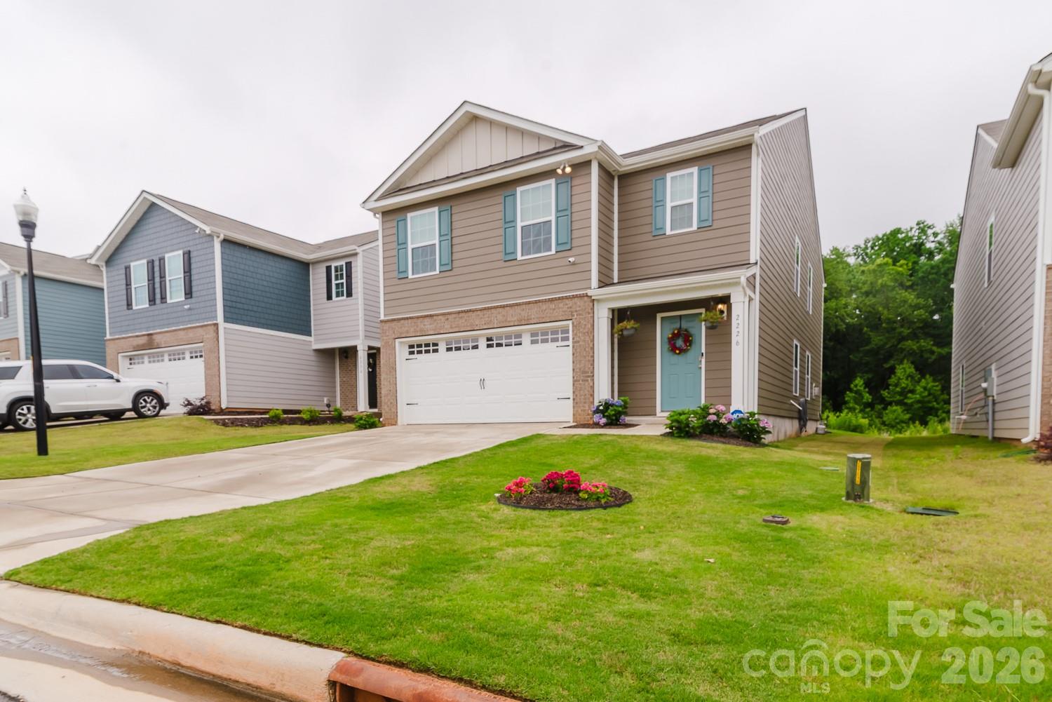 2226 Redstone Drive — York