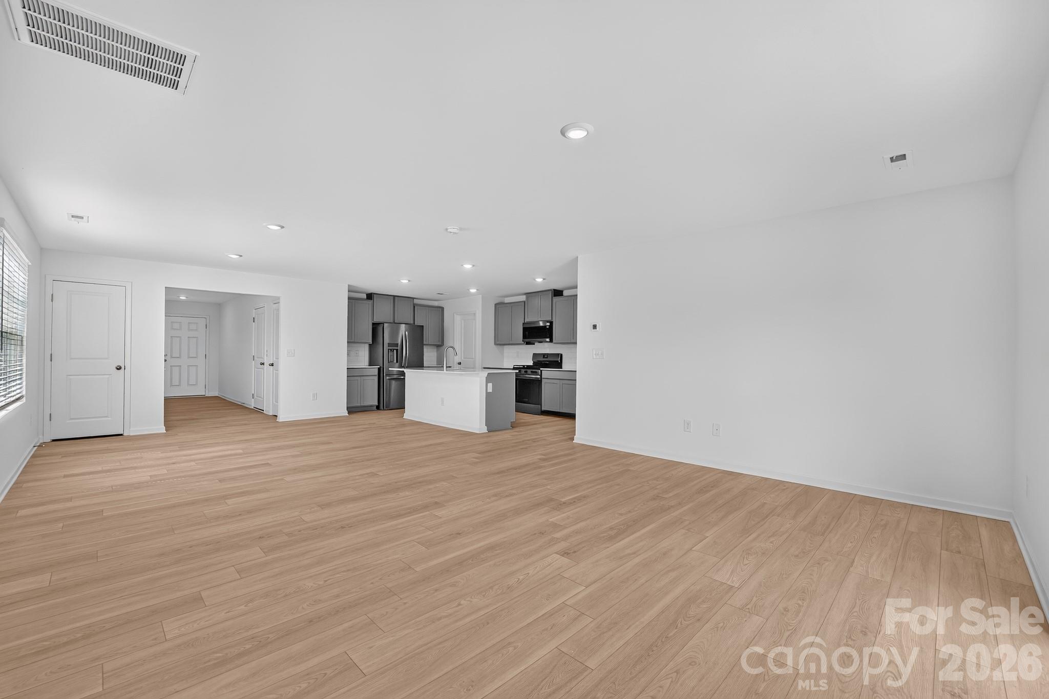 1250 Ambrosia Drive #90 — York