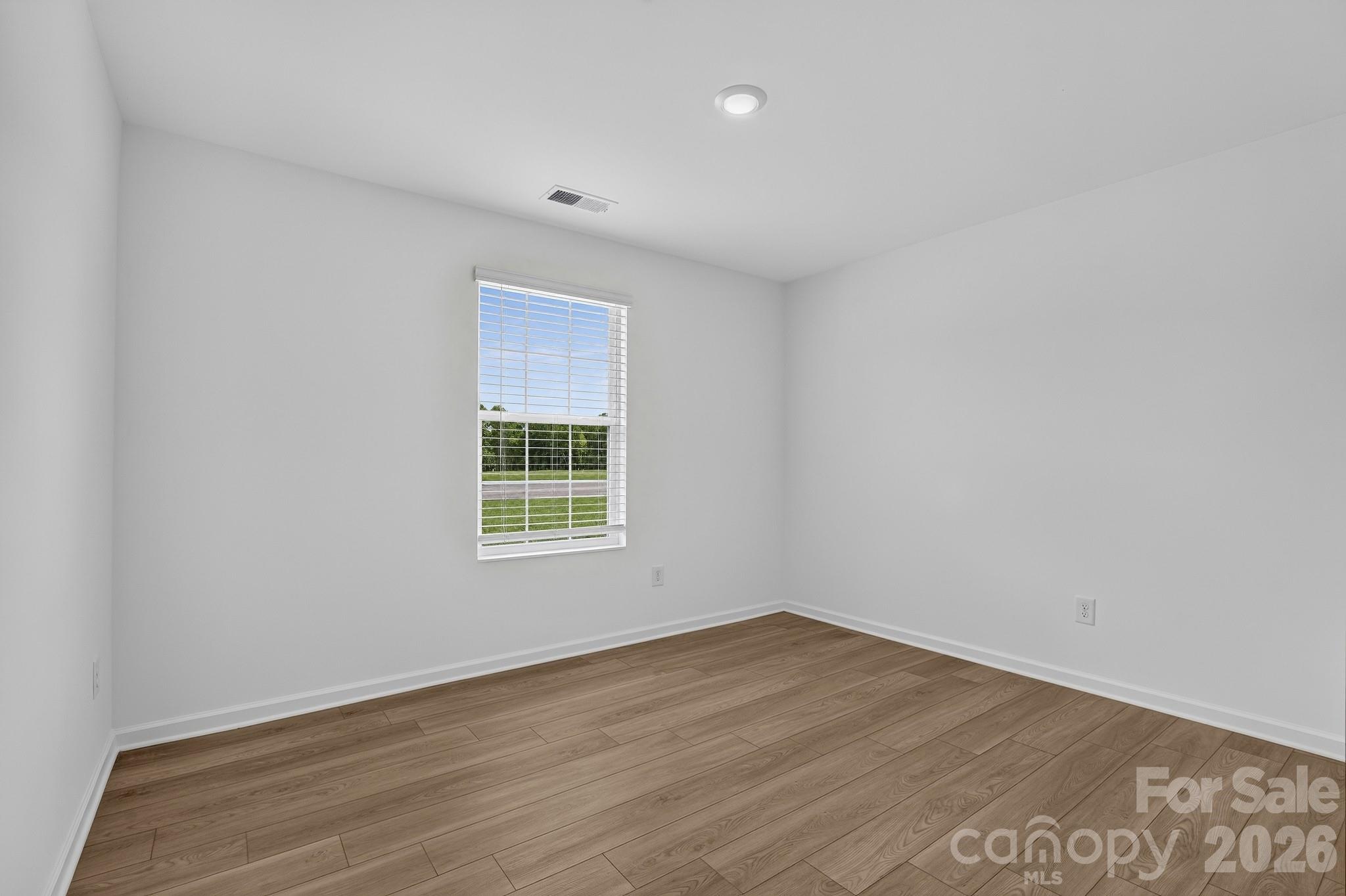 1250 Ambrosia Drive #90 — York