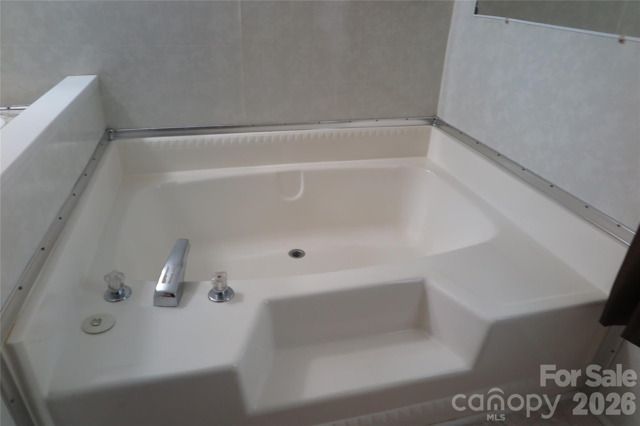 1042 Bexley Lane — Lincolnton