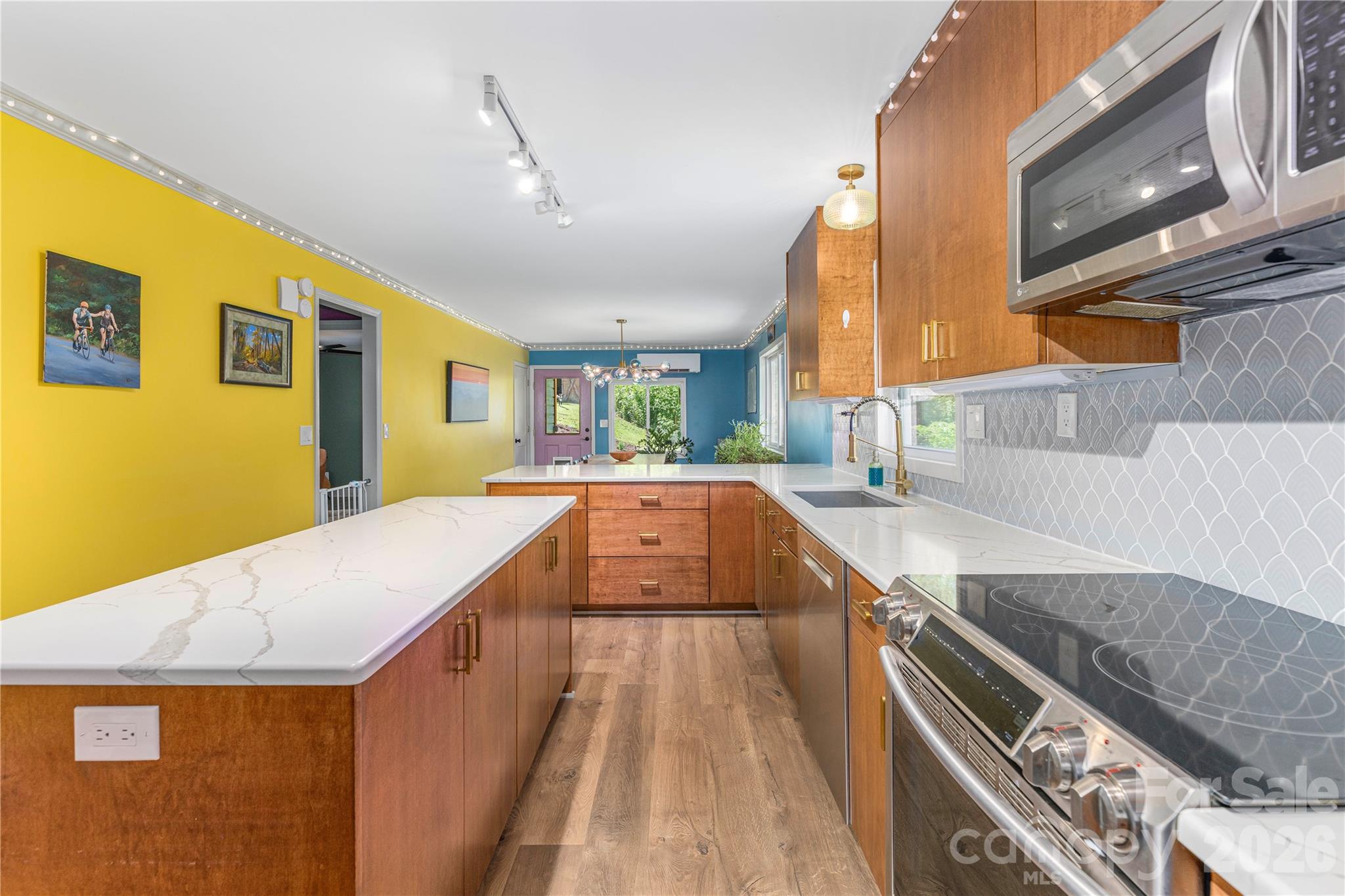 50 Embler Road — Alexander